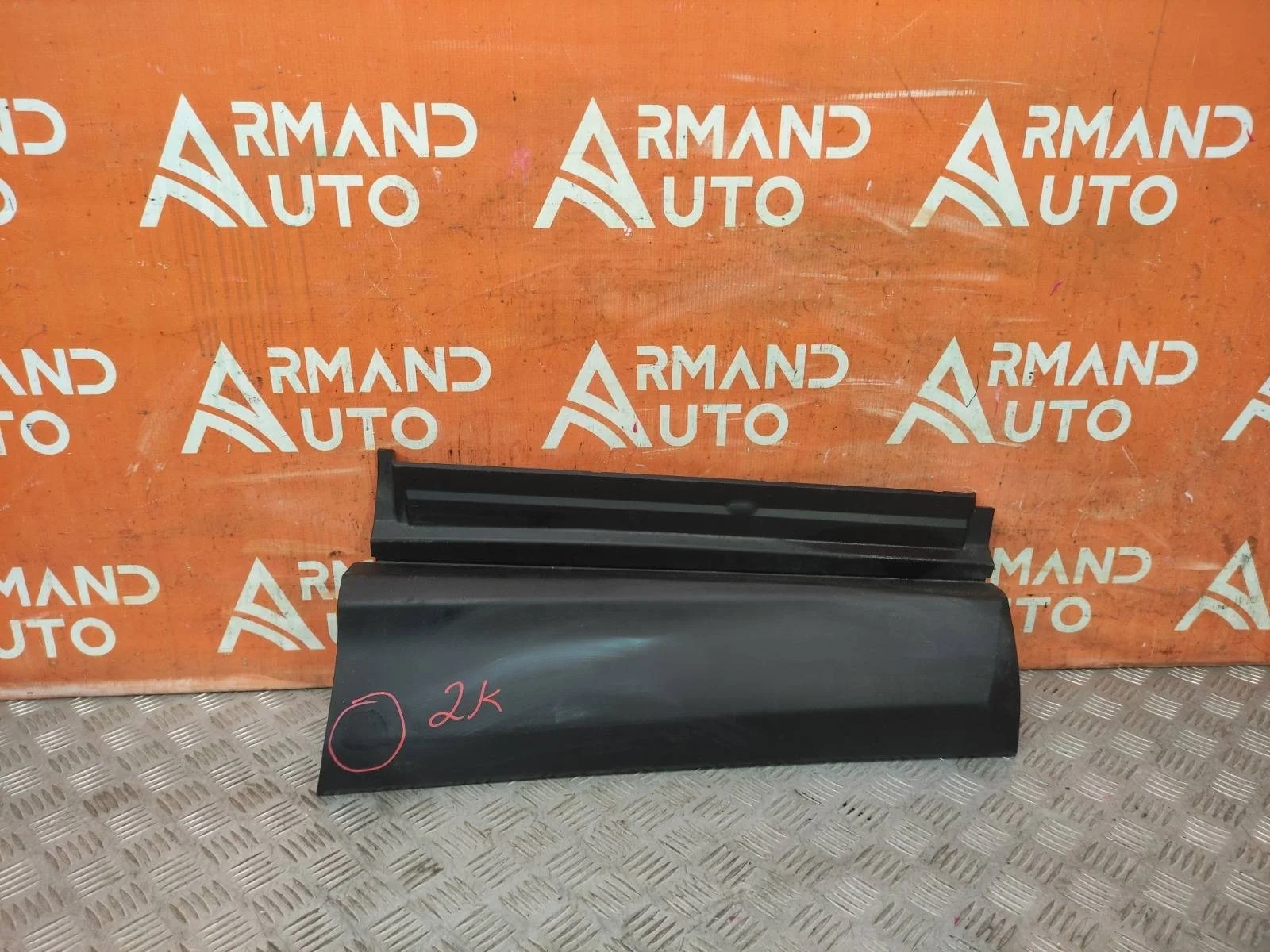 Молдинг двери TOYOTA RAV4 2015-2019 CA40