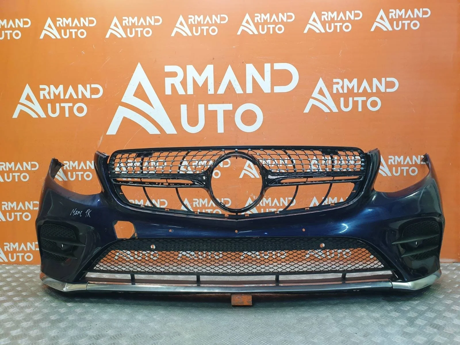 Бампер Mercedes GLC-Class 2015-2019 X253