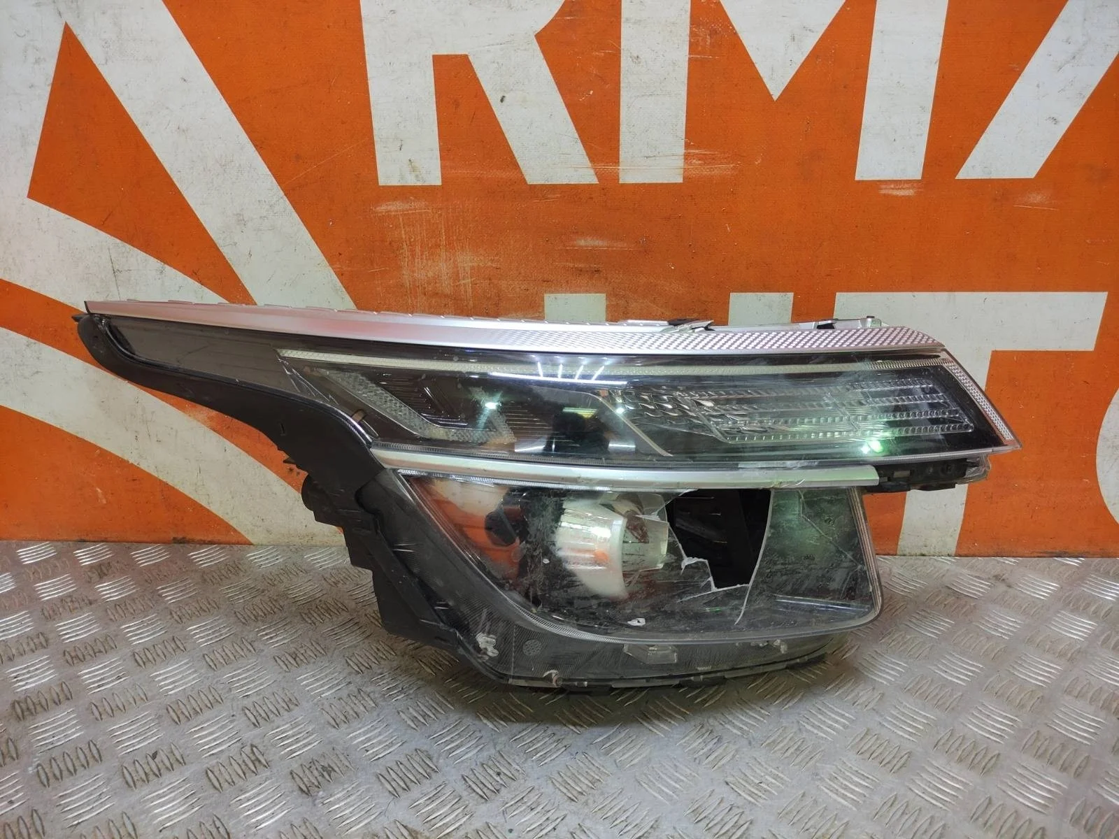 Фара KIA Seltos 2019-нв