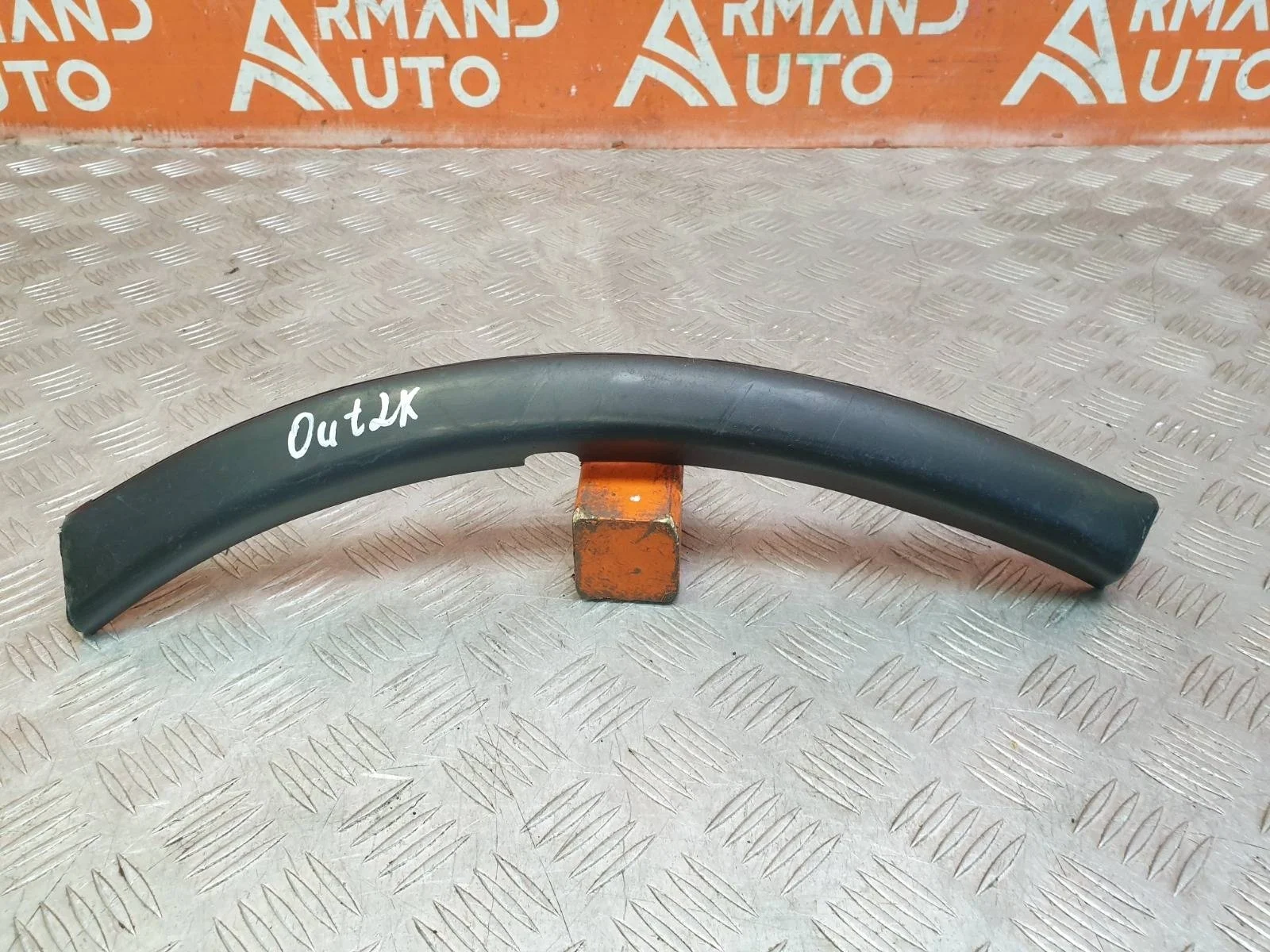 Расширитель бампера Mitsubishi Outlander 2014-2018 3