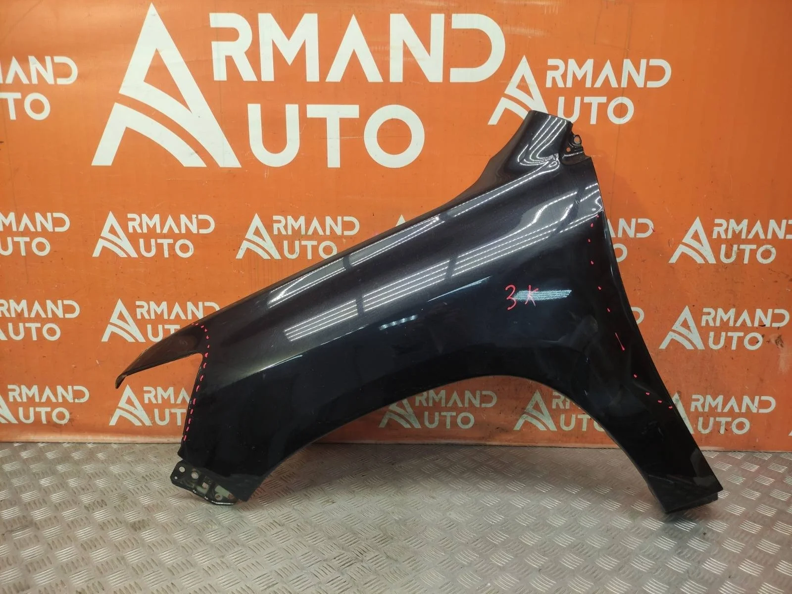 Крыло Toyota Land Cruiser 2015-2021 200