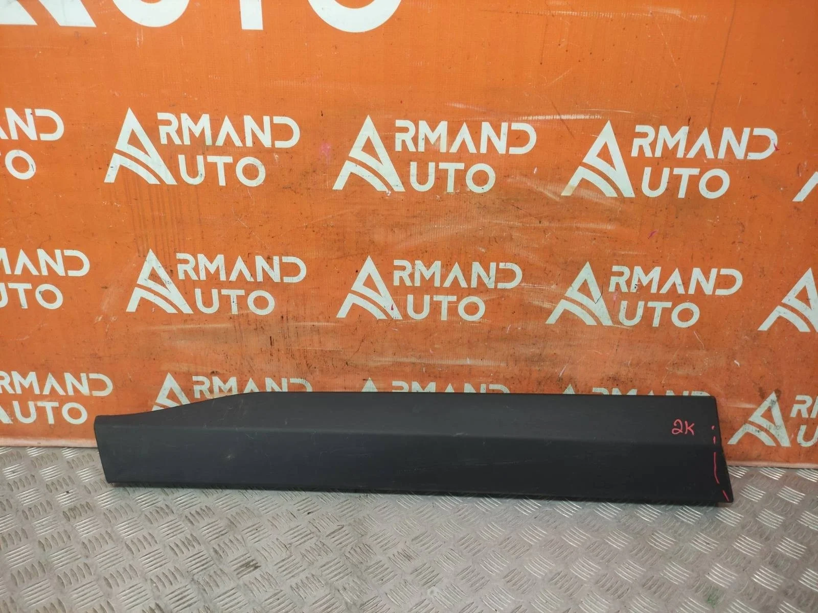 Молдинг двери Toyota RAV4 2018-нв 5 XA50