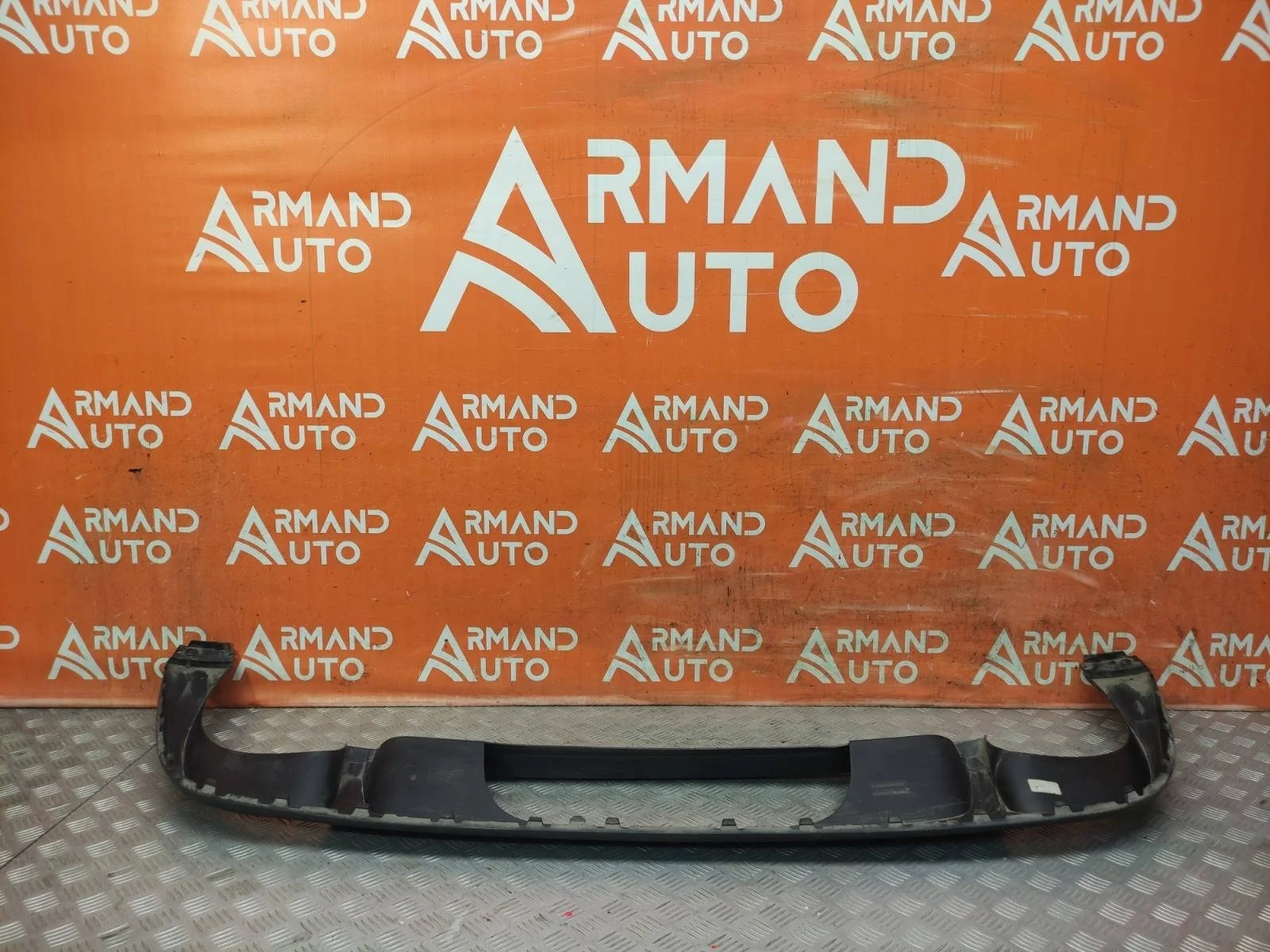 Юбка бампера Volkswagen Touareg 2014-2018