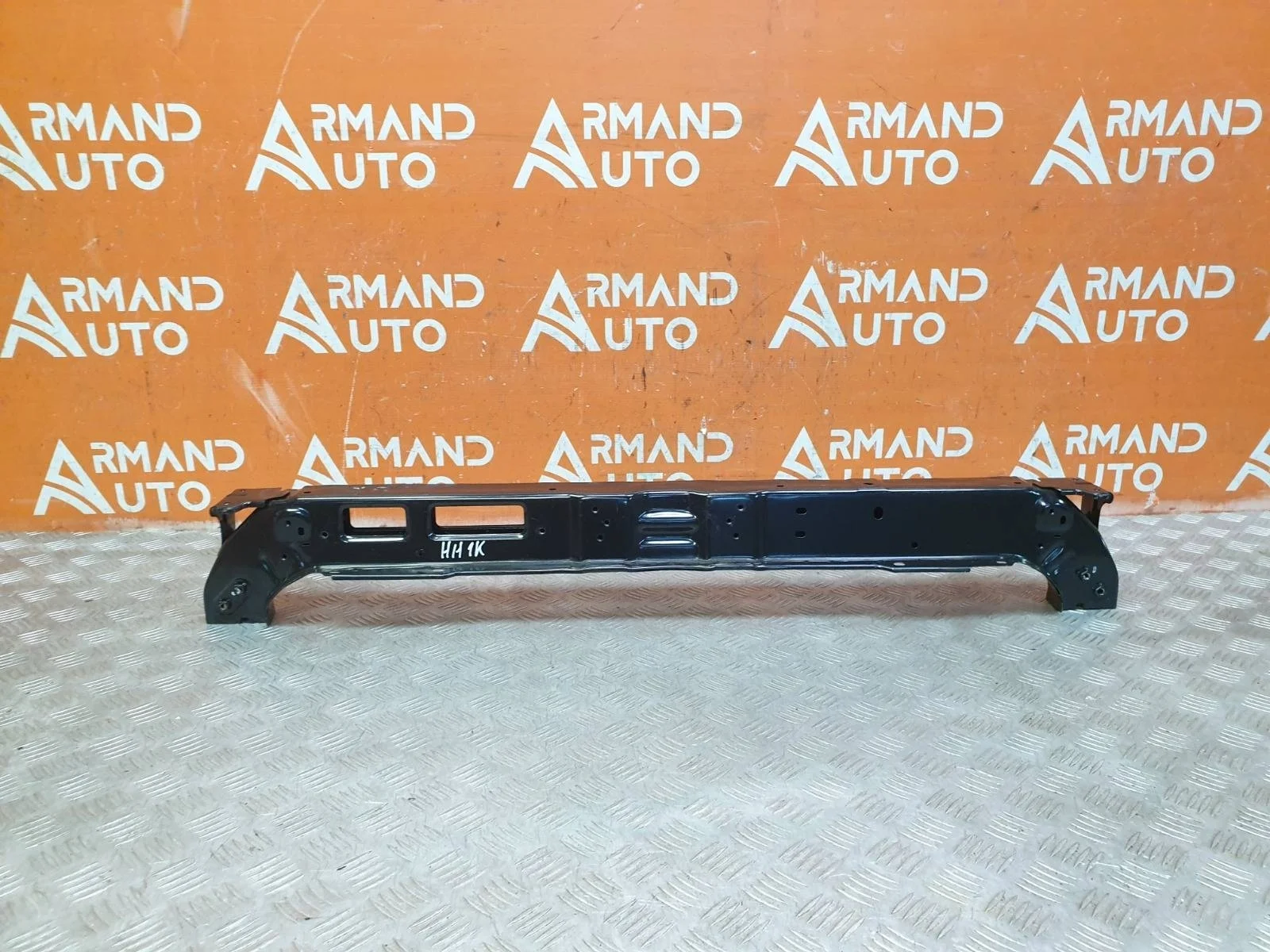 Панель передняя (суппорт радиатора) верхняя Hyundai Tucson 2015-2021 3