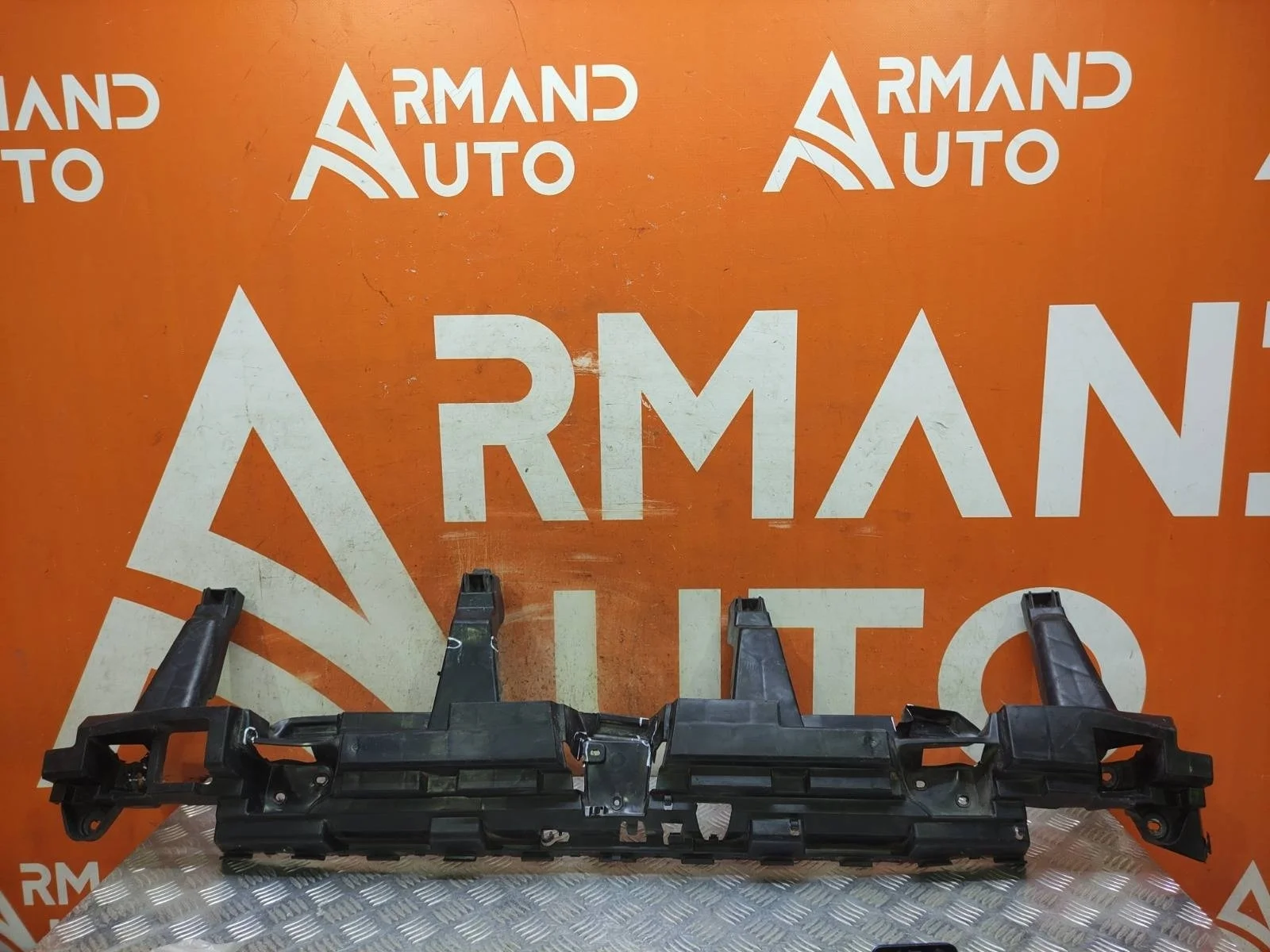 Абсорбер бампера RENAULT Kaptur 2016-нв