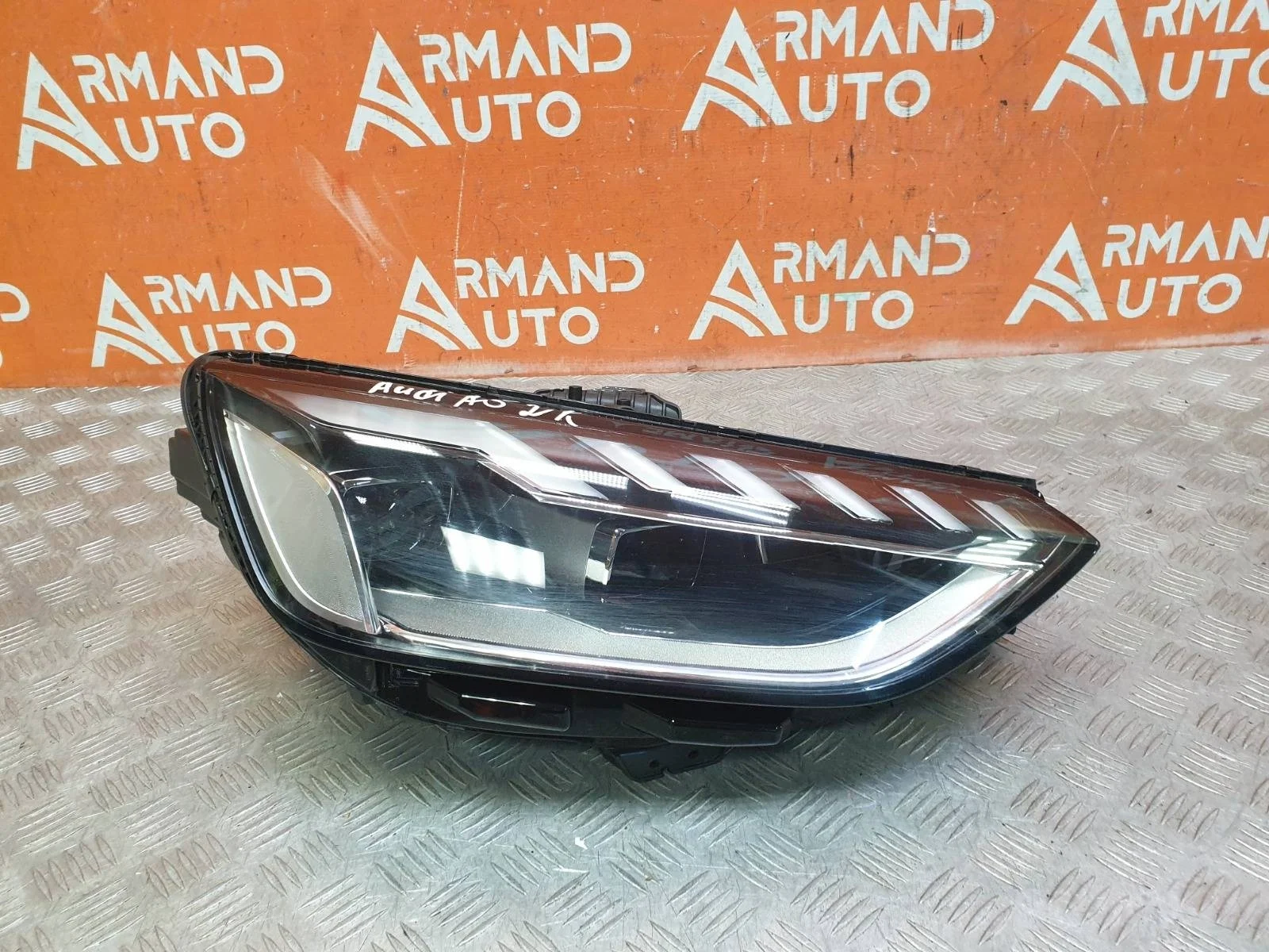 Фара Audi A4 2019-нв 5 B9