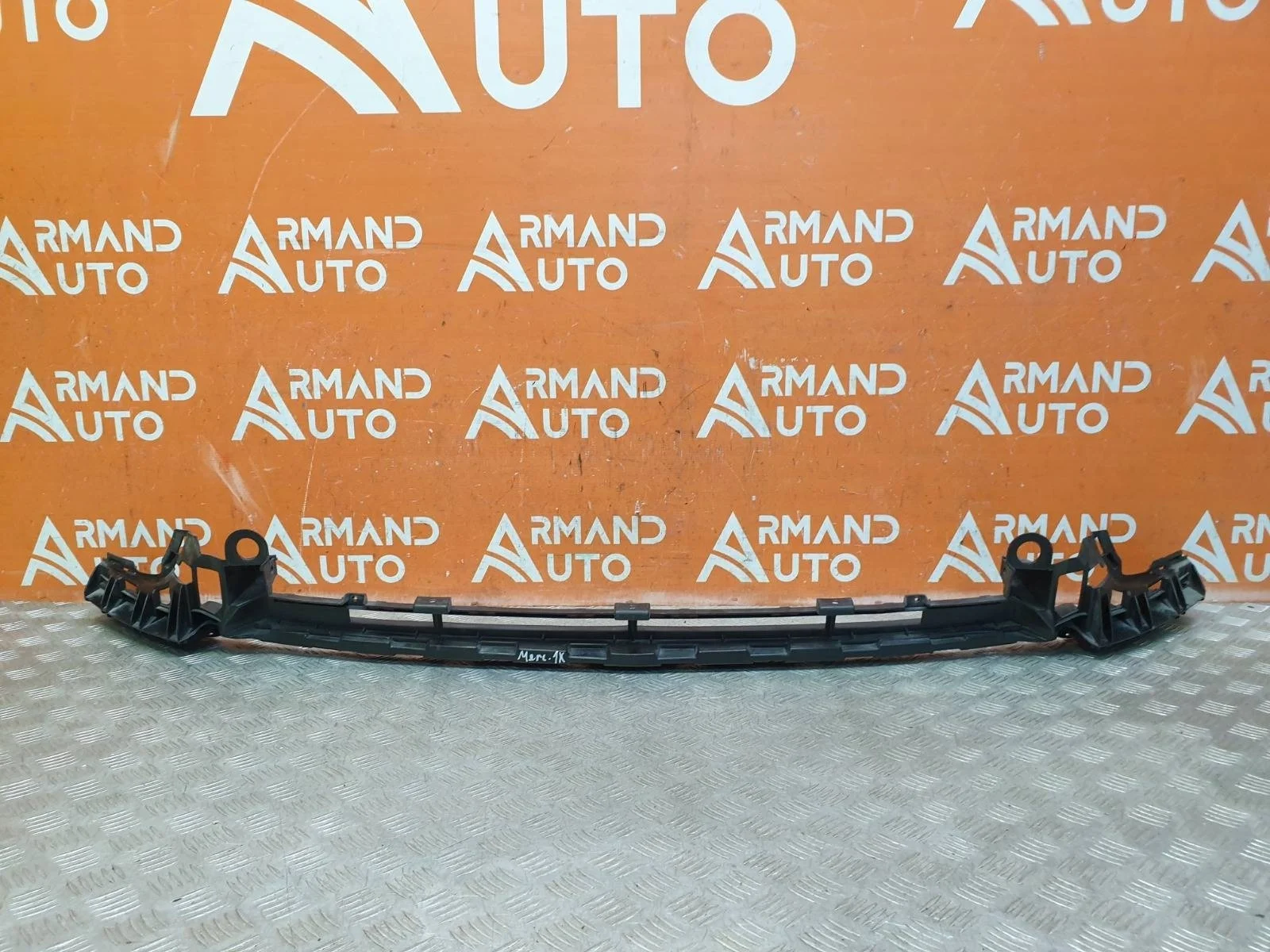 Кронштейн бампера Mercedes -Class 2016-нв W213