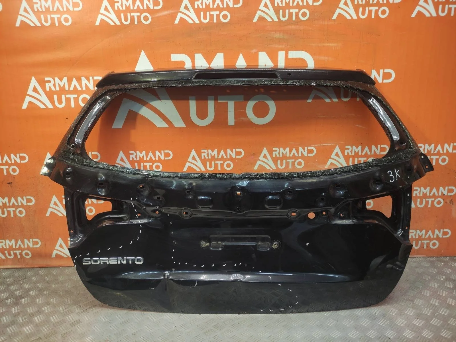 Дверь багажника Kia Sorento 2012-2019 XM