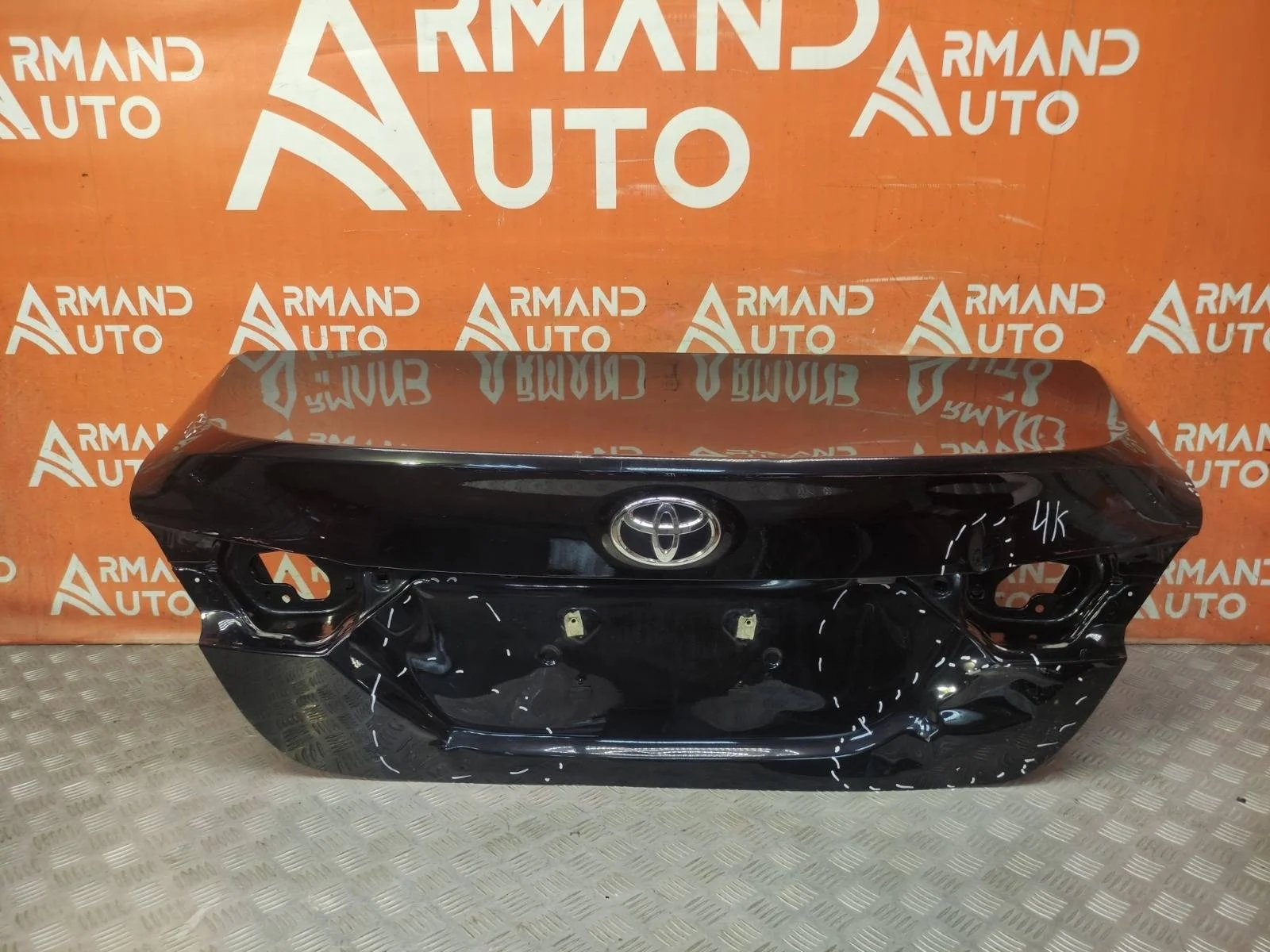 Крышка багажника TOYOTA Camry 2017-нв 8 XV70