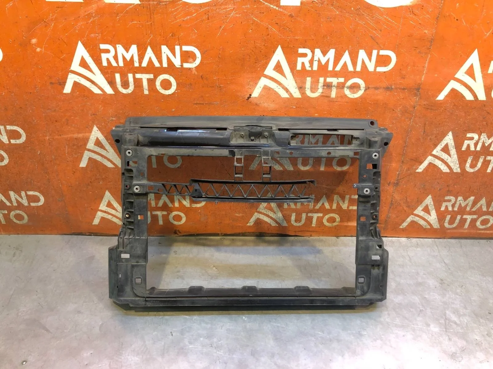 Панель передняя (суппорт радиатора) Volkswagen Polo 2009-2020 5