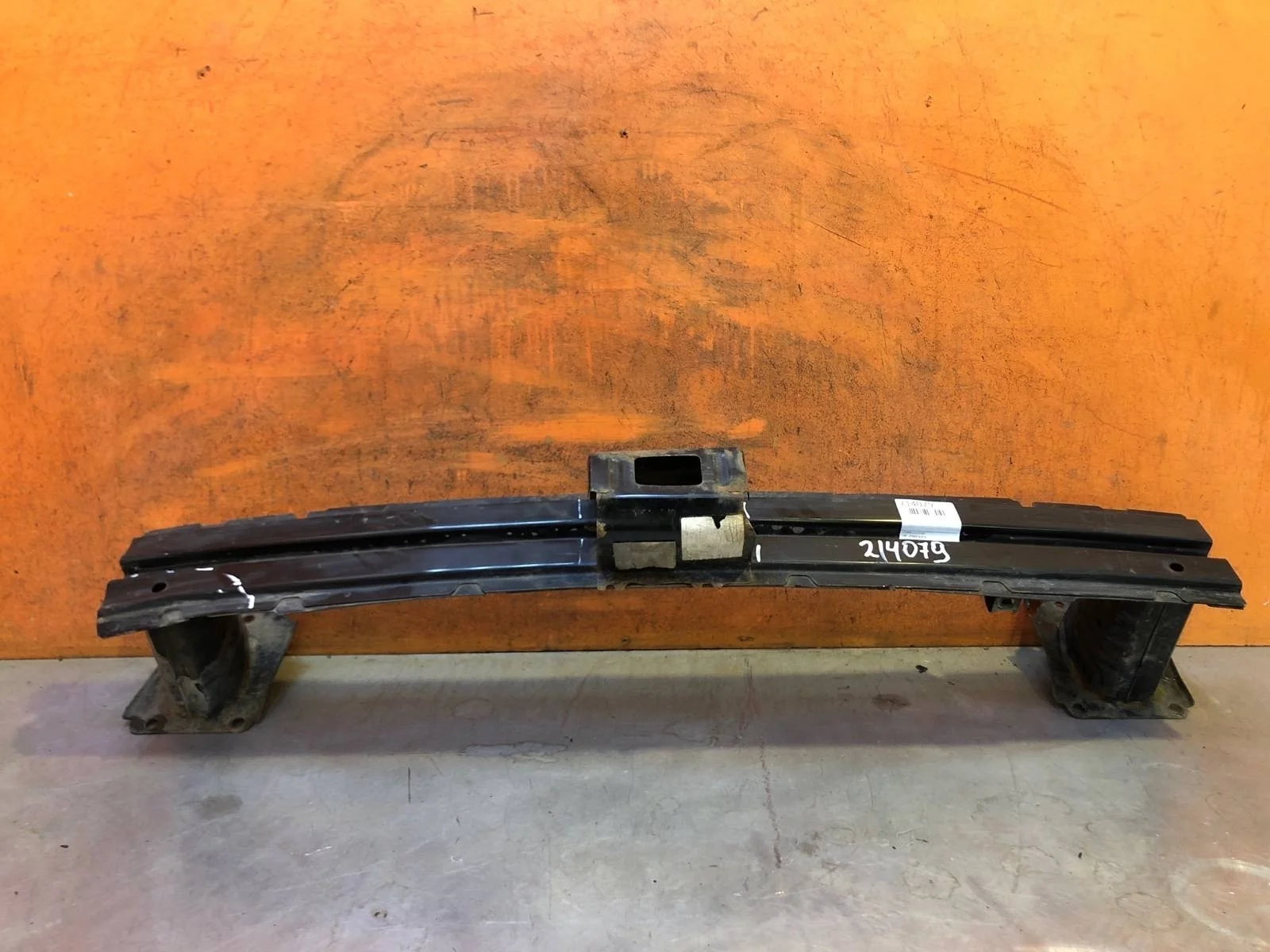 Усилитель бампера Mitsubishi Outlander 2012-нв 3