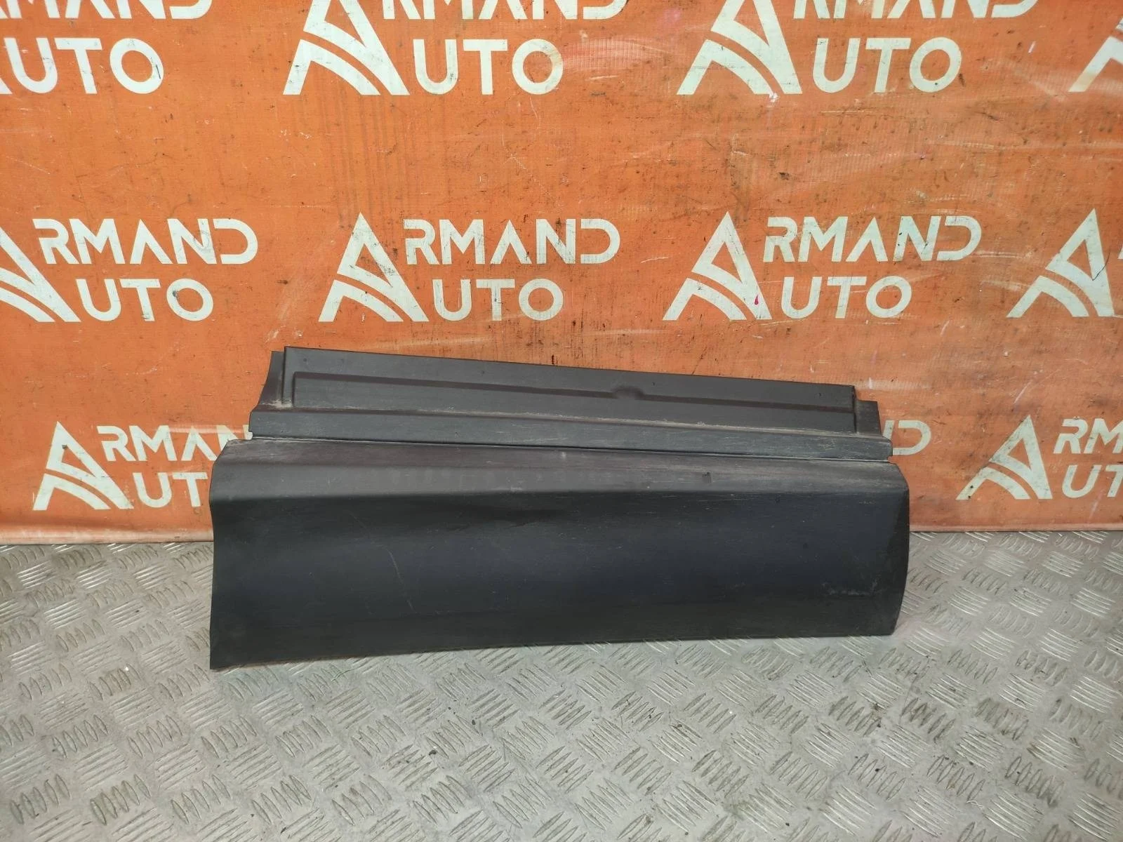 Молдинг двери Toyota RAV4 2015-2019 CA40