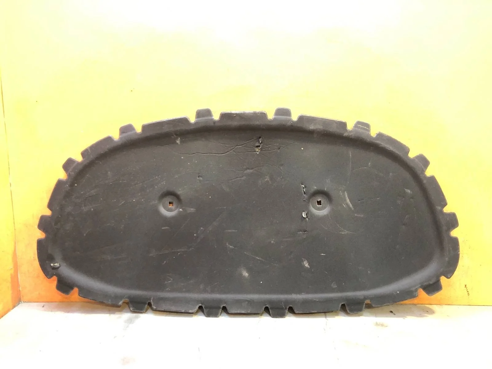 Шумоизоляция капота Skoda Rapid 2020-нв