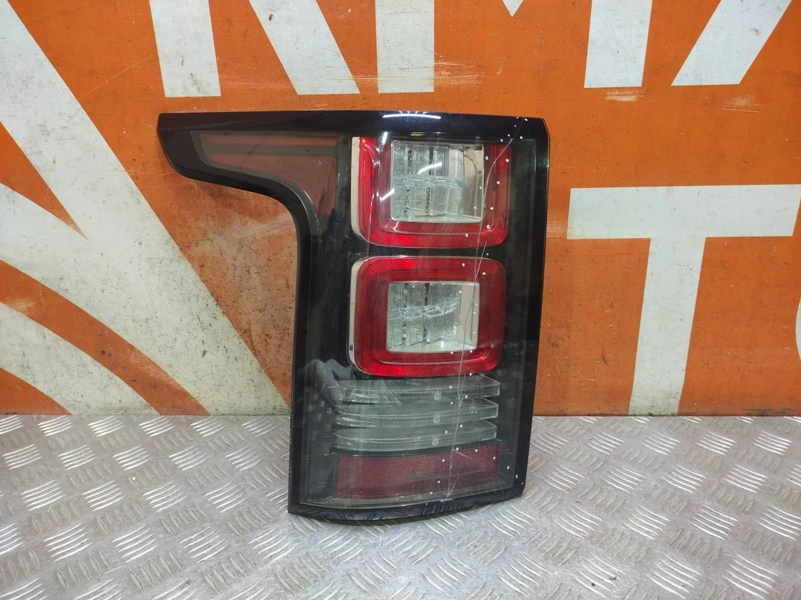 Фонарь Land Rover Range 2012-2017 4 L405