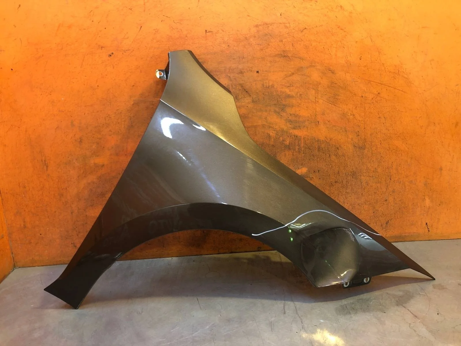 Крыло Skoda Rapid 2020-нв