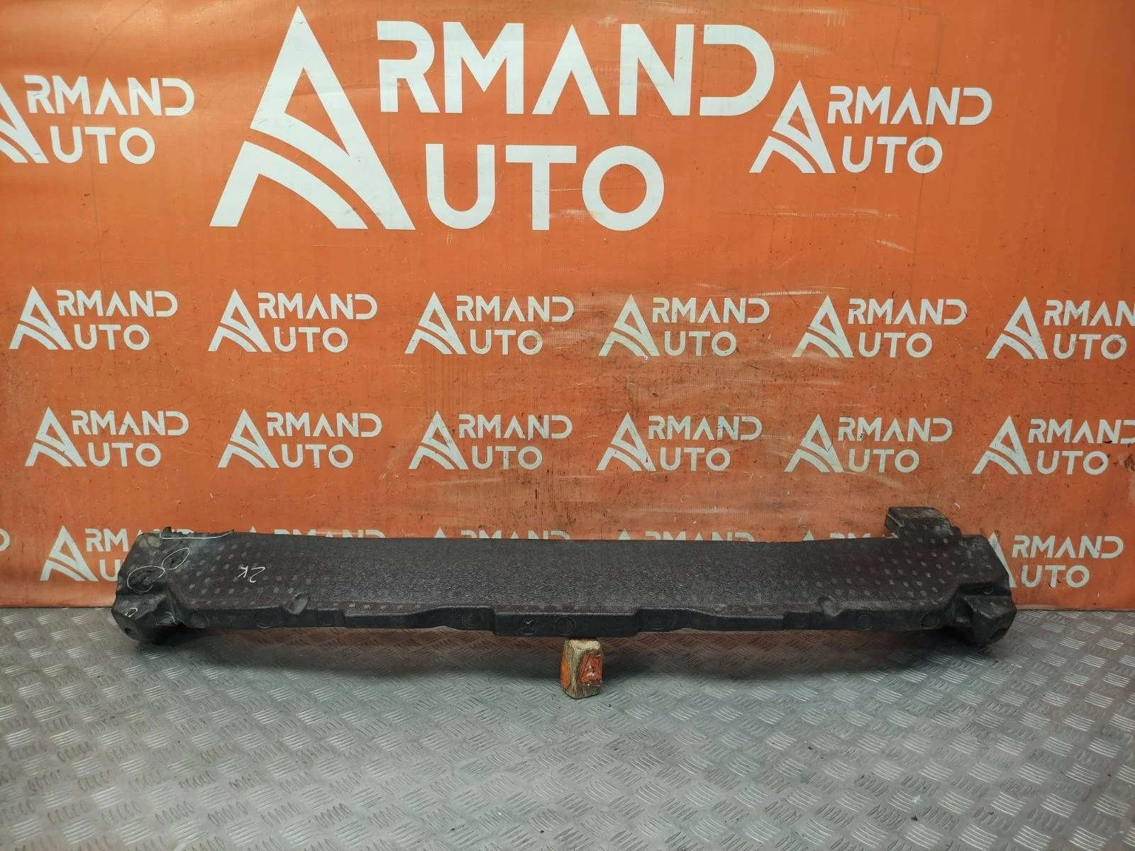 Абсорбер бампера Lexus LX 2015-2023 URJ200