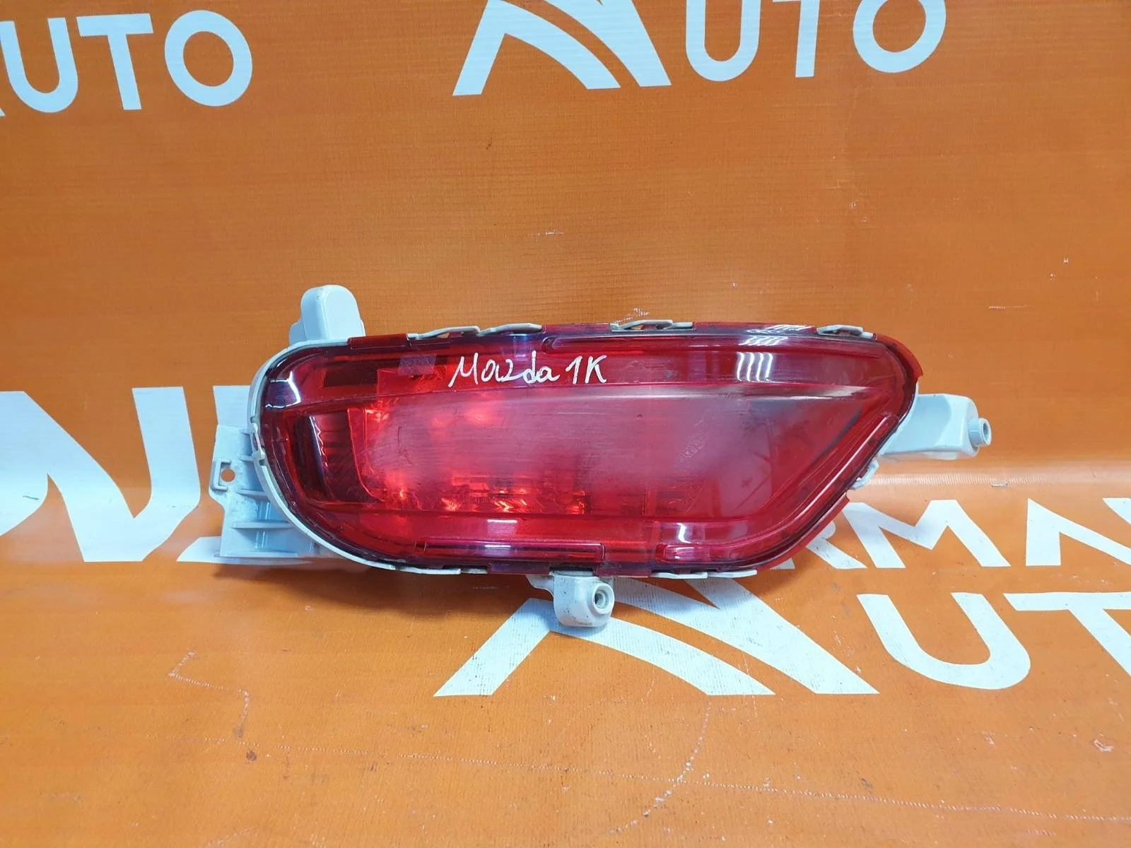 Фонарь противотуманный Mazda CX-5 2017-нв