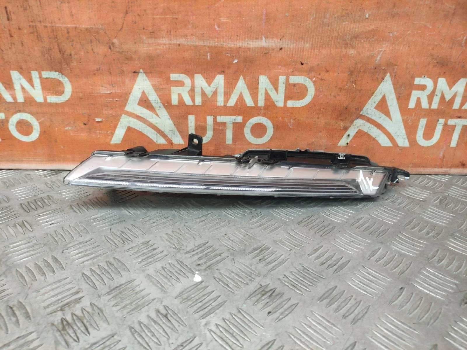 Указатель поворота PORSCHE Cayenne 2017-нв 3 PO536