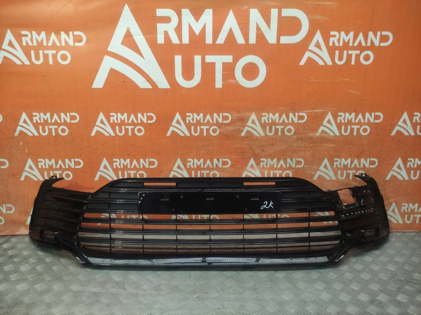 Решетка бампера TOYOTA Camry 2020-нв 8 XV70