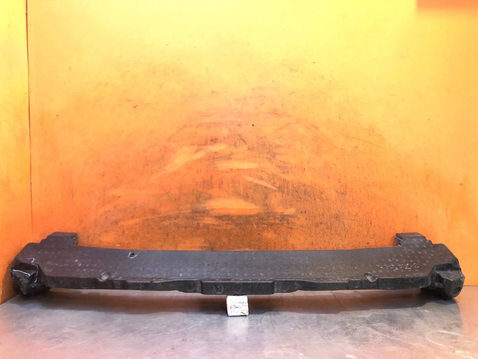 Абсорбер бампера Lexus LX 2015-2023 URJ200