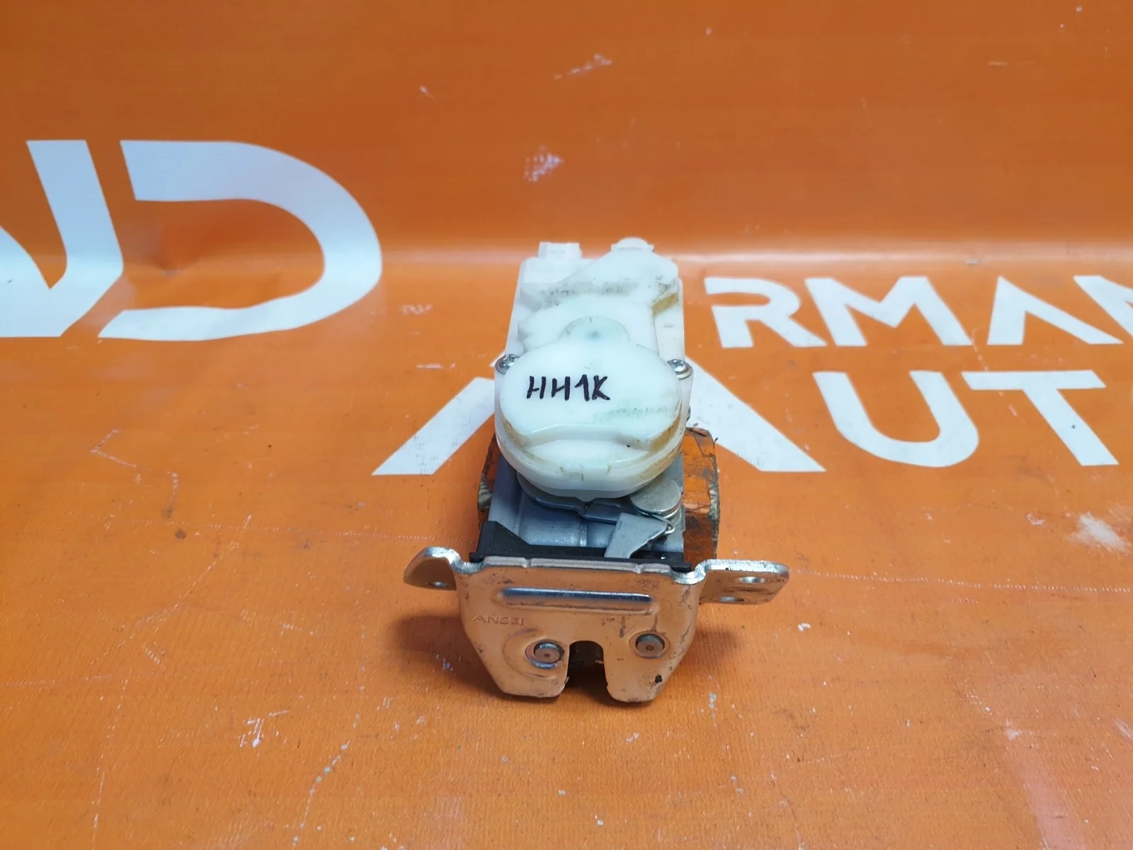 Замок двери багажника Mitsubishi ASX 2010-нв GA0