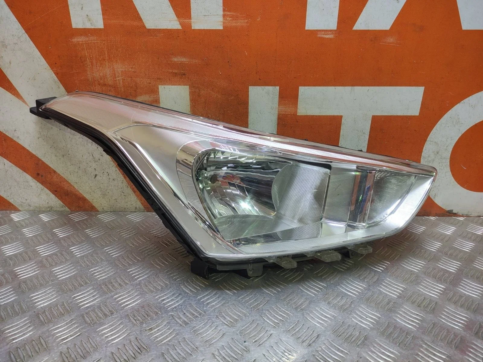 Фара HYUNDAI CRETA 2016-2021