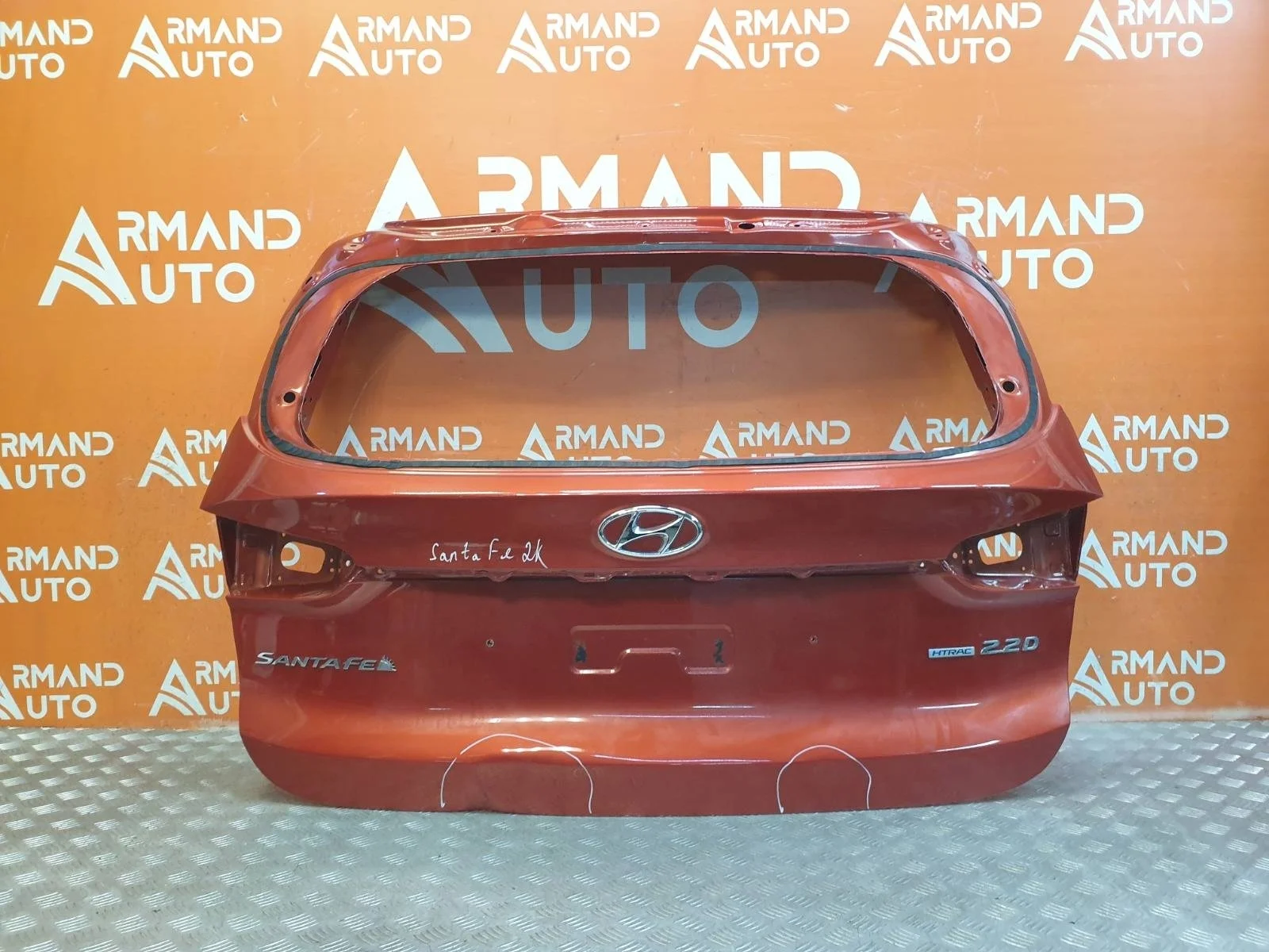 Дверь багажника Hyundai Santa Fe 2018-нв 4 TM