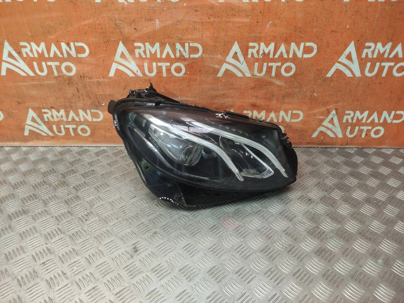 Фара Mercedes -Class 2016-2020 W213, S213, C238