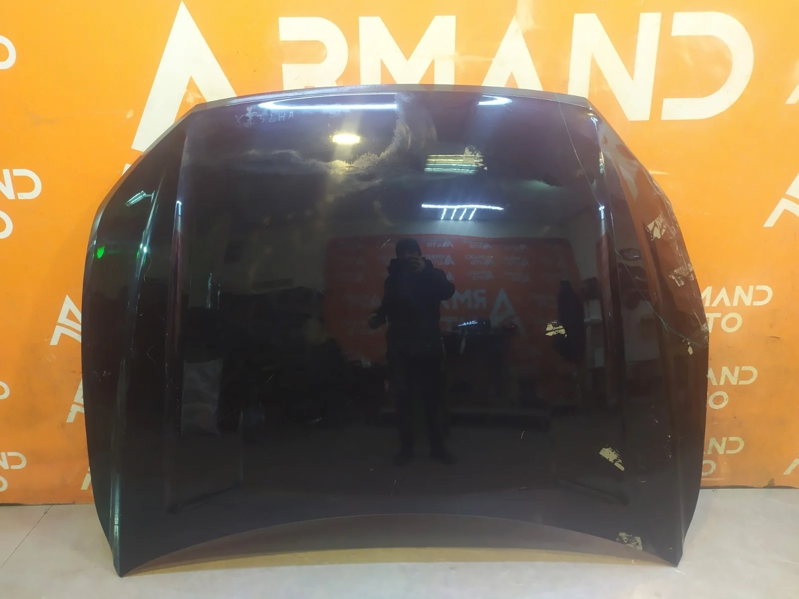 Капот Volkswagen Touareg 2018-нв 3