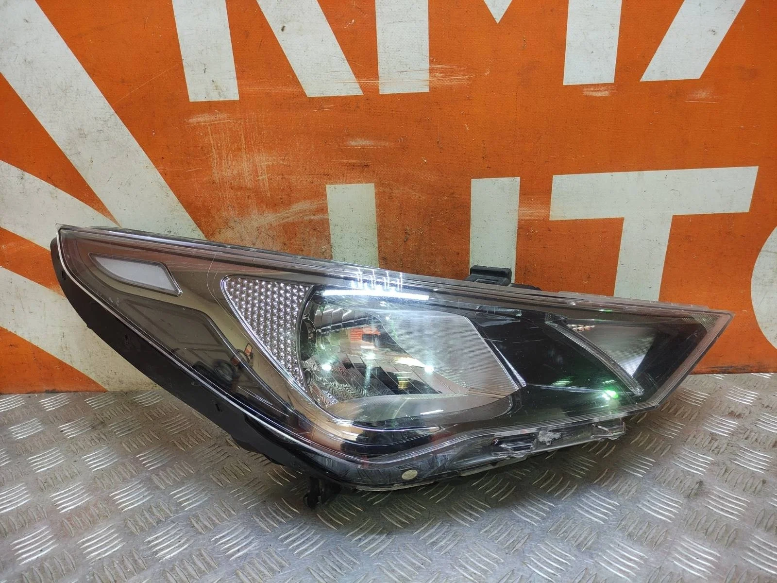 Фара Hyundai Solaris 2020-нв
