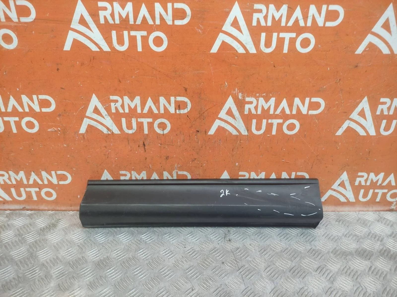 Молдинг двери Mazda CX-5 2017-нв