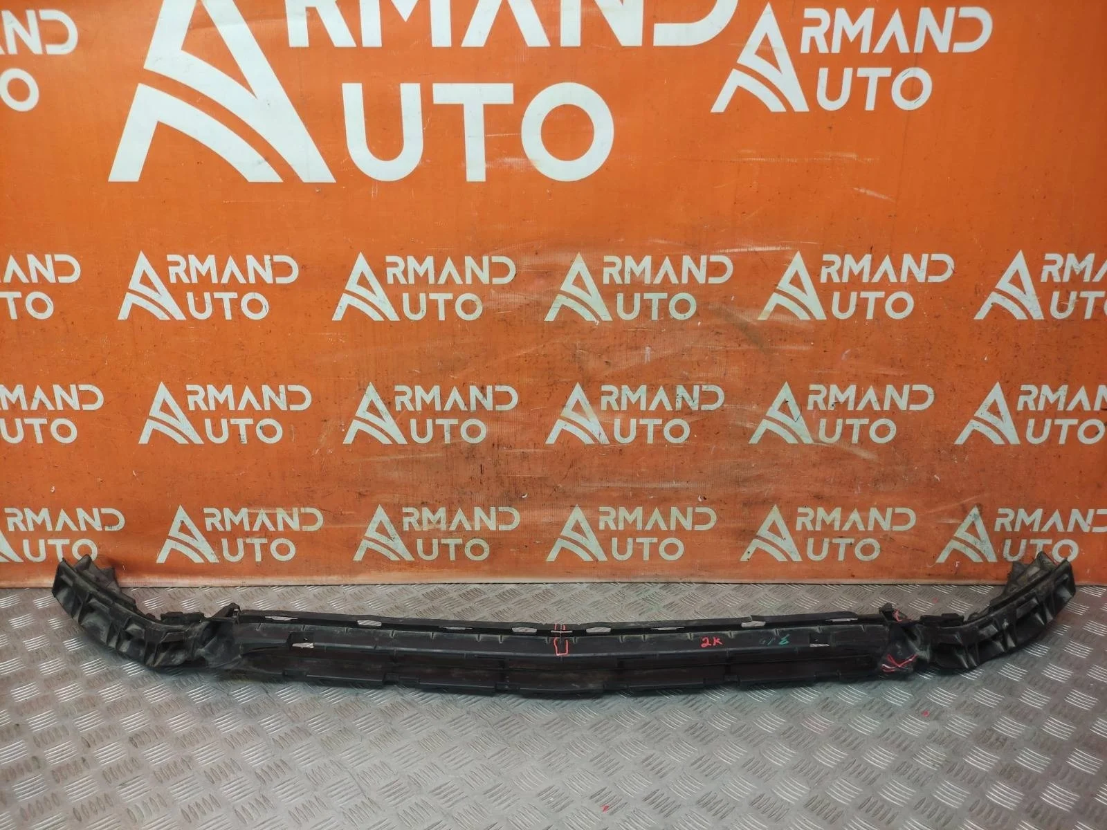 Кронштейн бампера Mercedes -Class 2016-2020 W213, S213