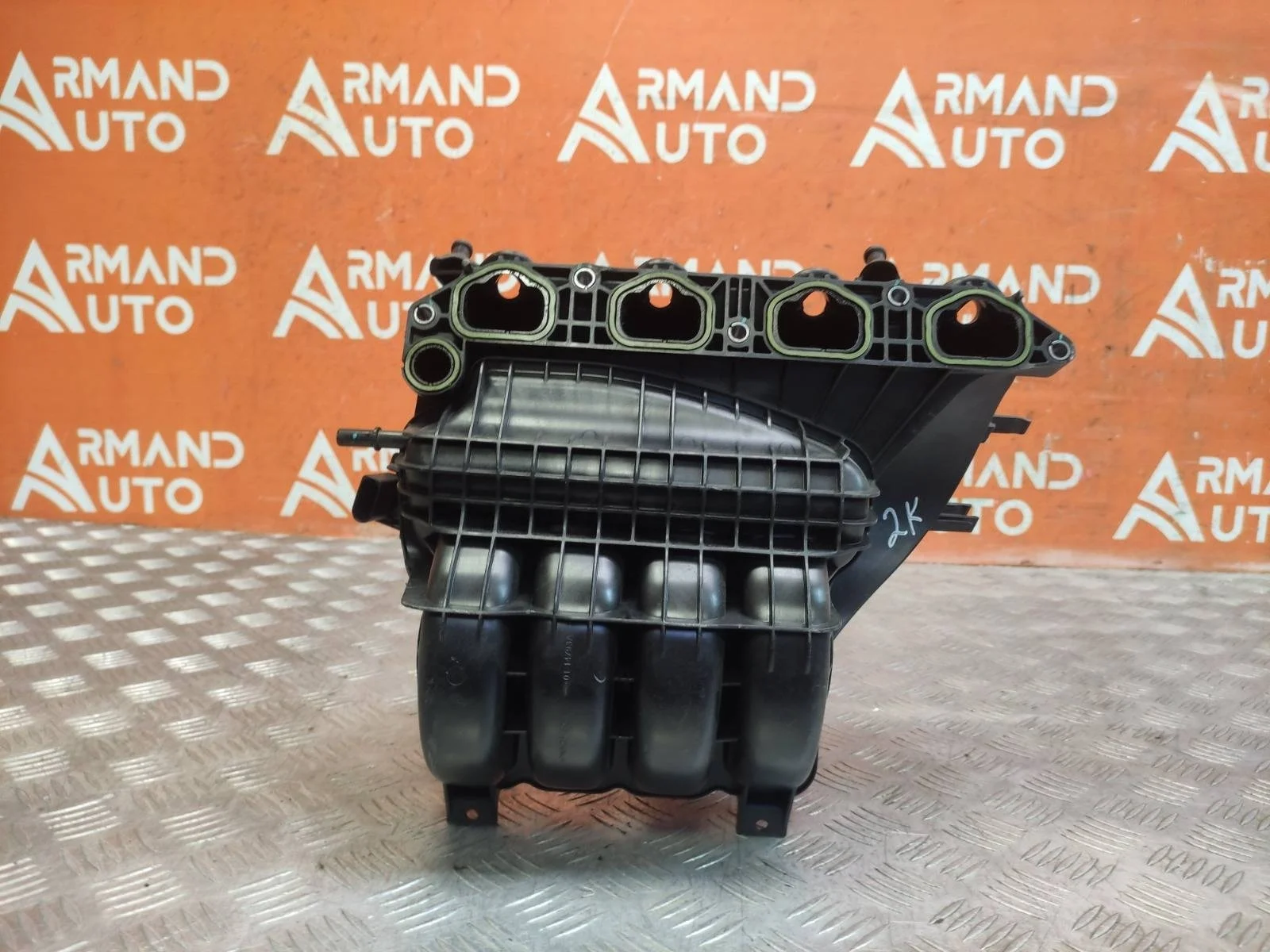 Коллектор впускной Skoda Octavia 2013-2020 A7 (5E)