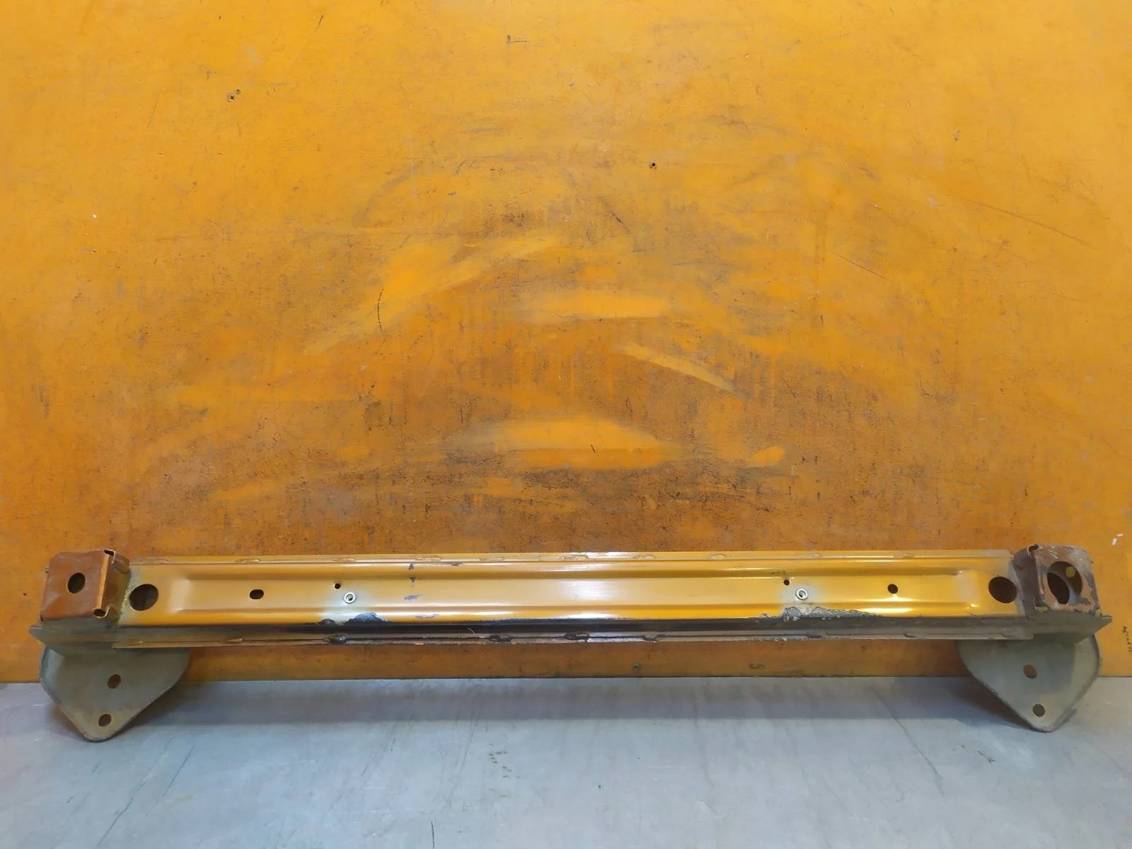 Усилитель бампера Mitsubishi ASX 2010-нв GA0