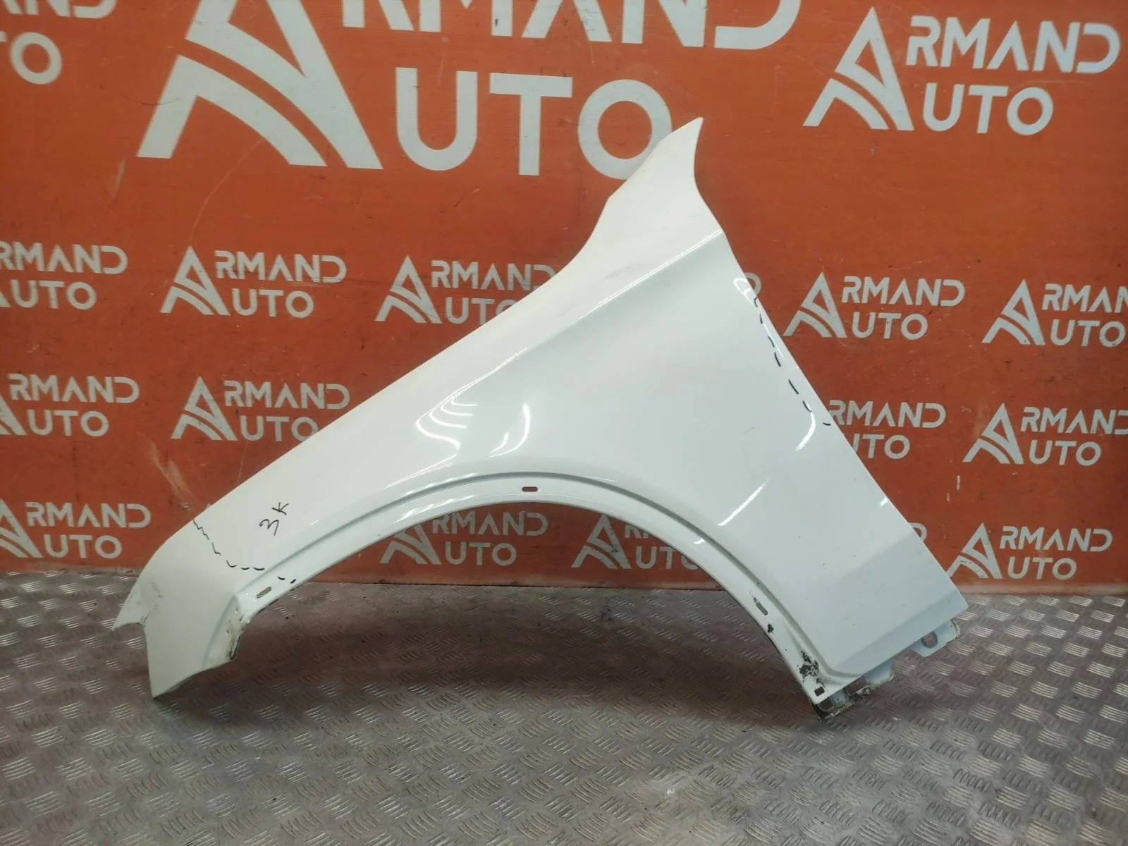 Крыло Mercedes GLC-Class 2015-нв X253