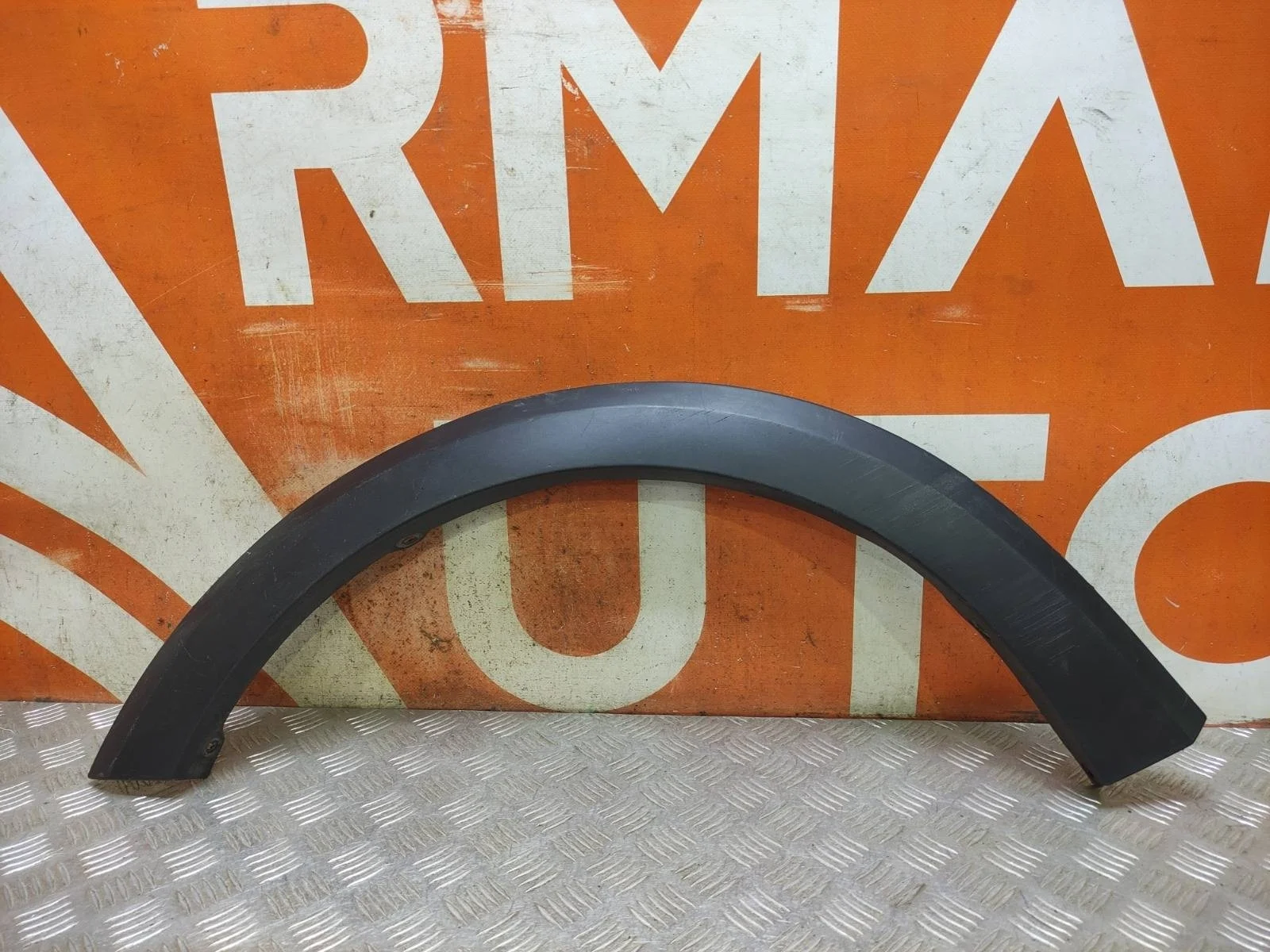 Расширитель крыла Renault Sandero 2013-2019