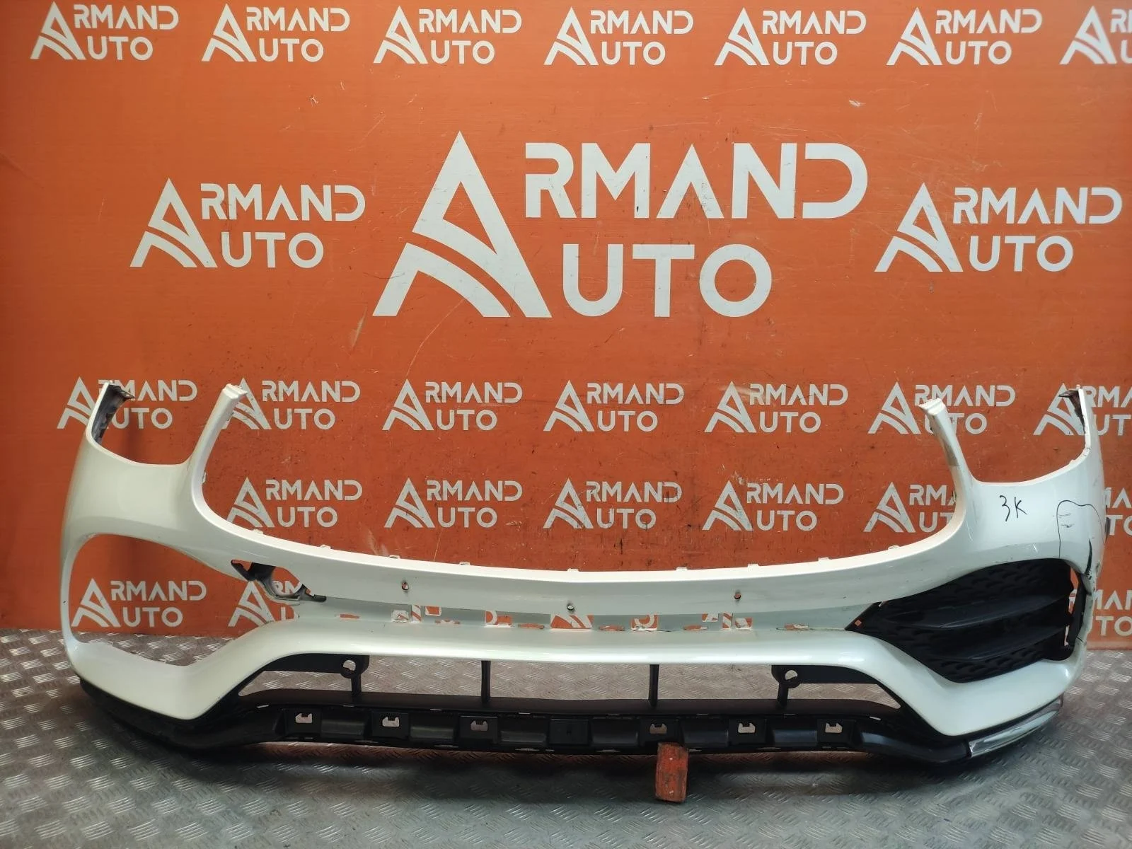 Бампер Mercedes GLC-Class Coupe 2019-нв c253