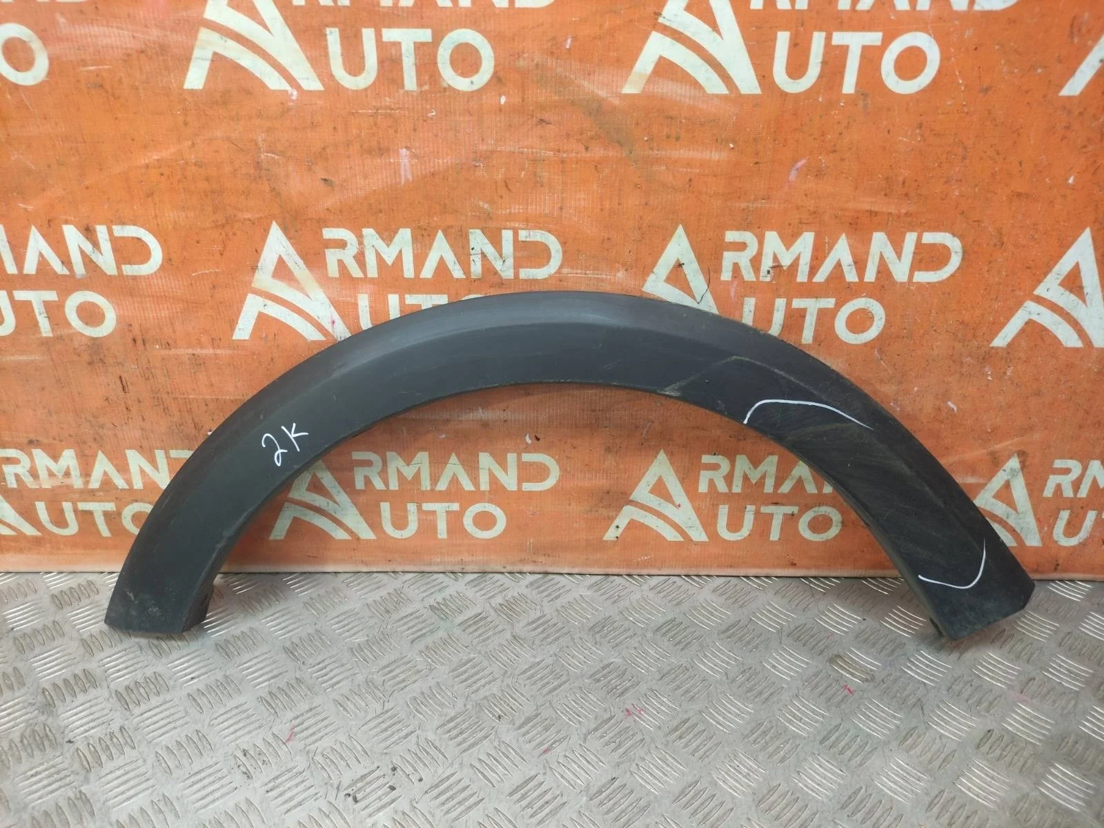 Расширитель крыла RENAULT Sandero 2013-2019