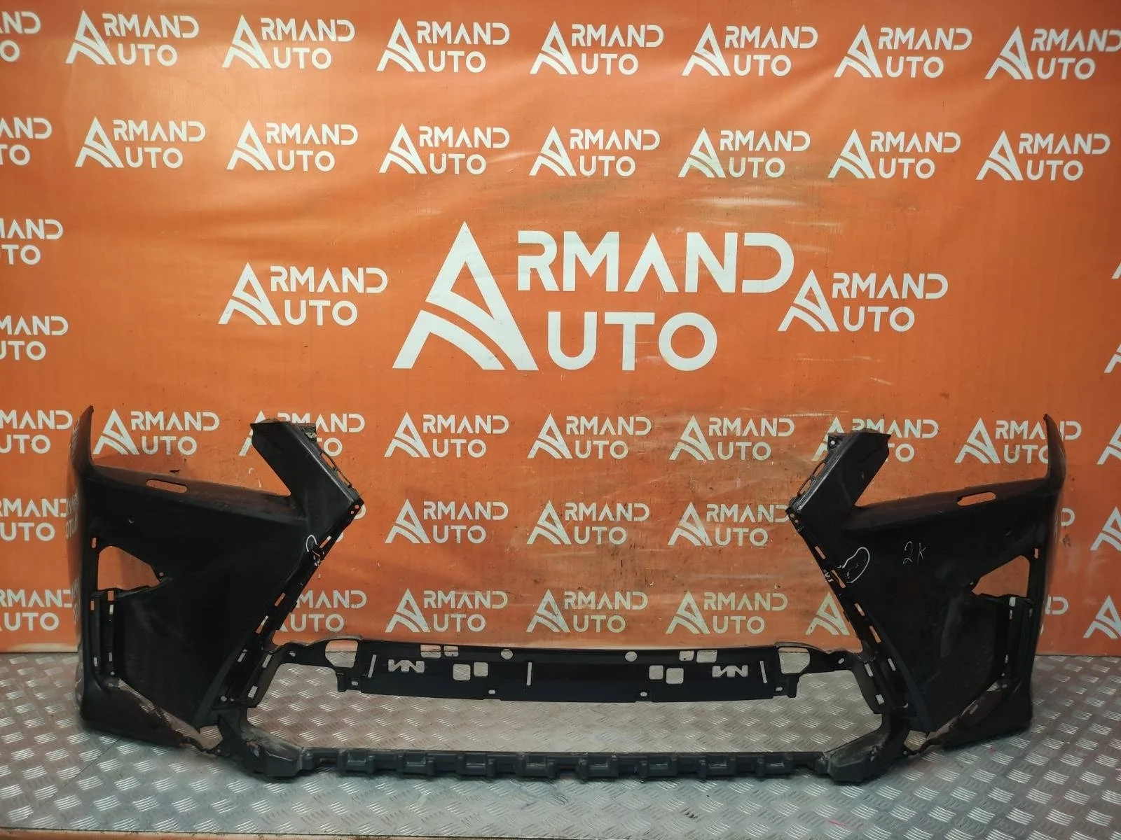 Бампер Lexus RX 2015-2019 4