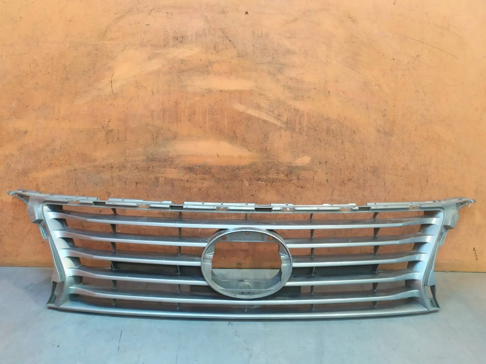 Решетка радиатора LEXUS RX 2012-2015 3 AL10