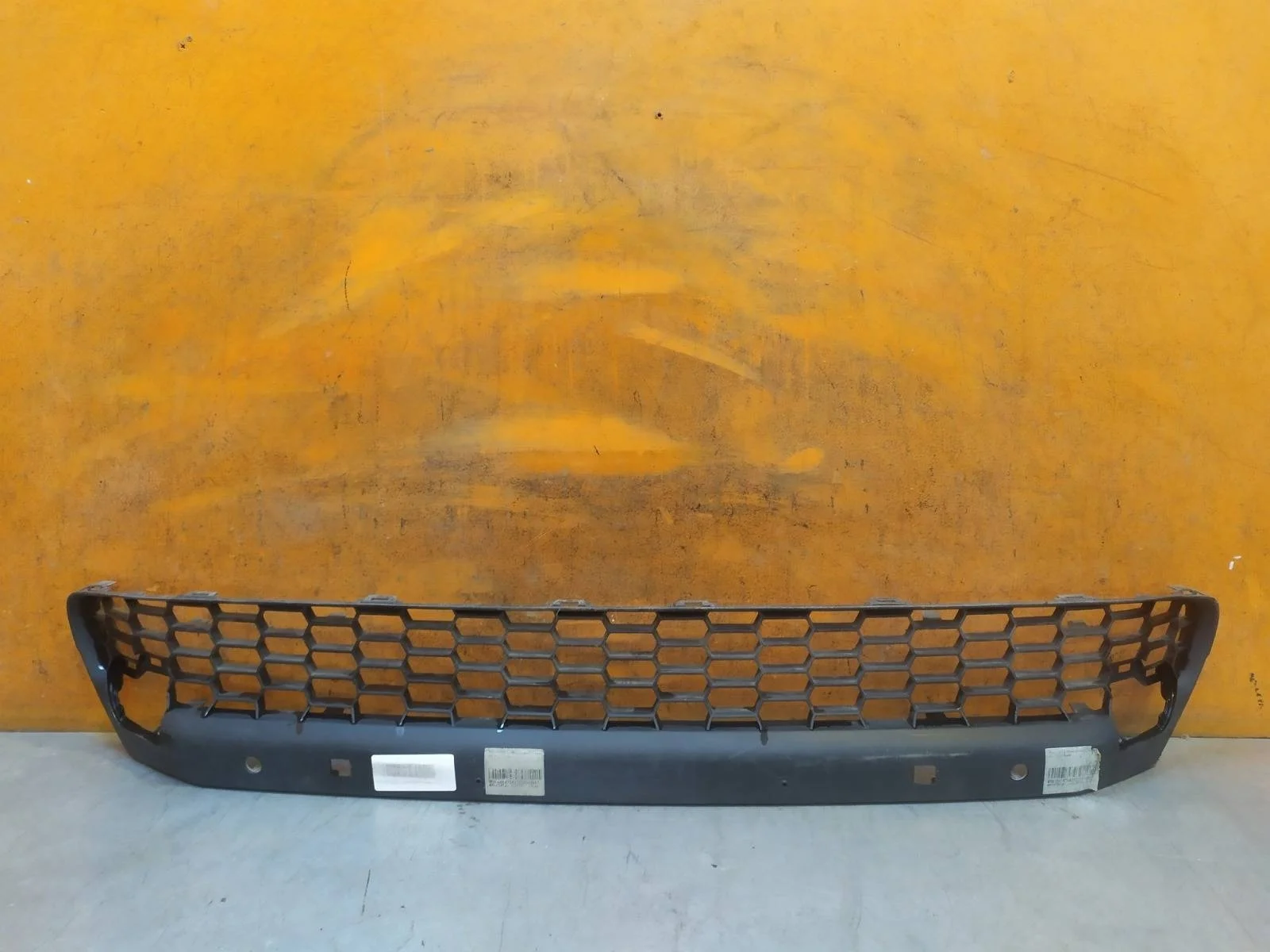 Решетка бампера Lexus NX 2014-2017