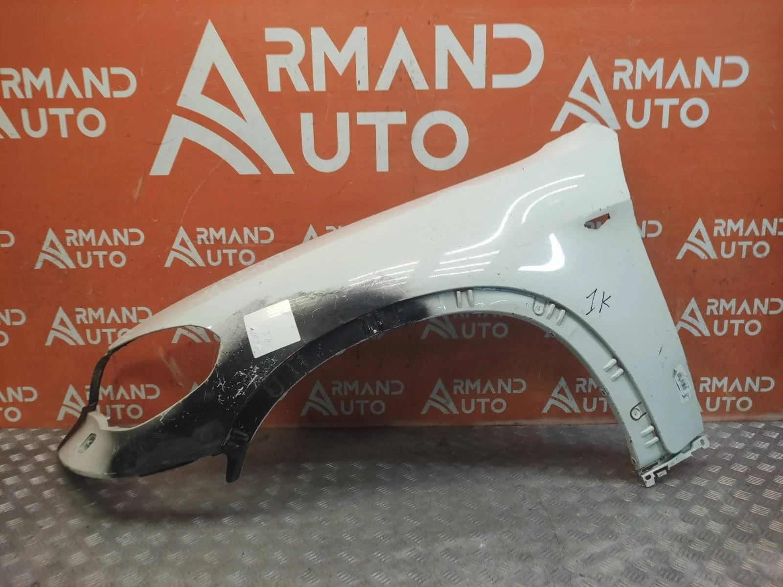 Крыло BMW X5 2010-2013 E70