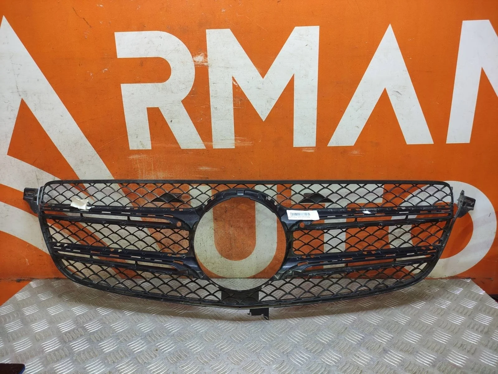 Решетка радиатора Mercedes ML GLE-Class 2015-2018 W166