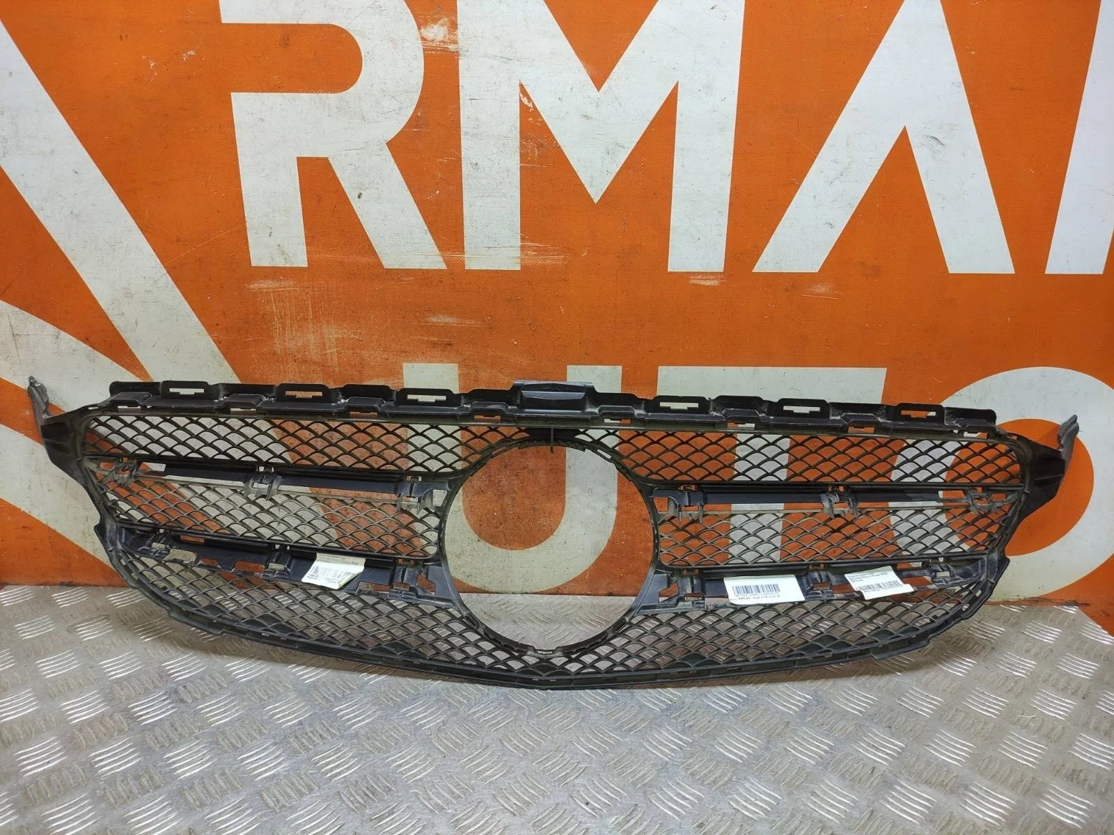 Решетка радиатора Mercedes -Class 2014-2021 W205