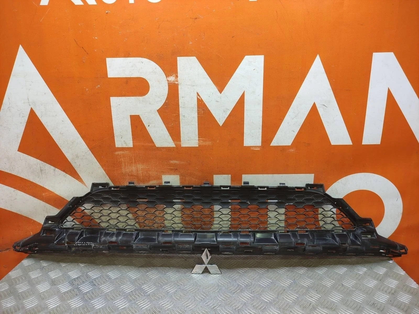 Решетка бампера Mercedes -Class 2018-2021 W205