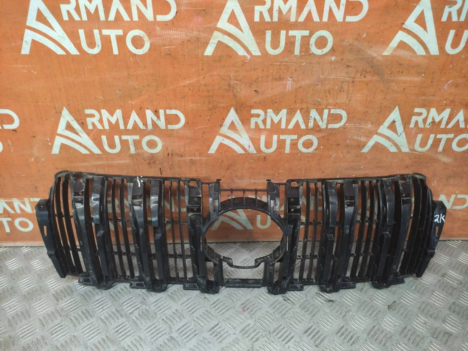 Решетка радиатора Toyota Land Cruiser Prado 2009-2013 150