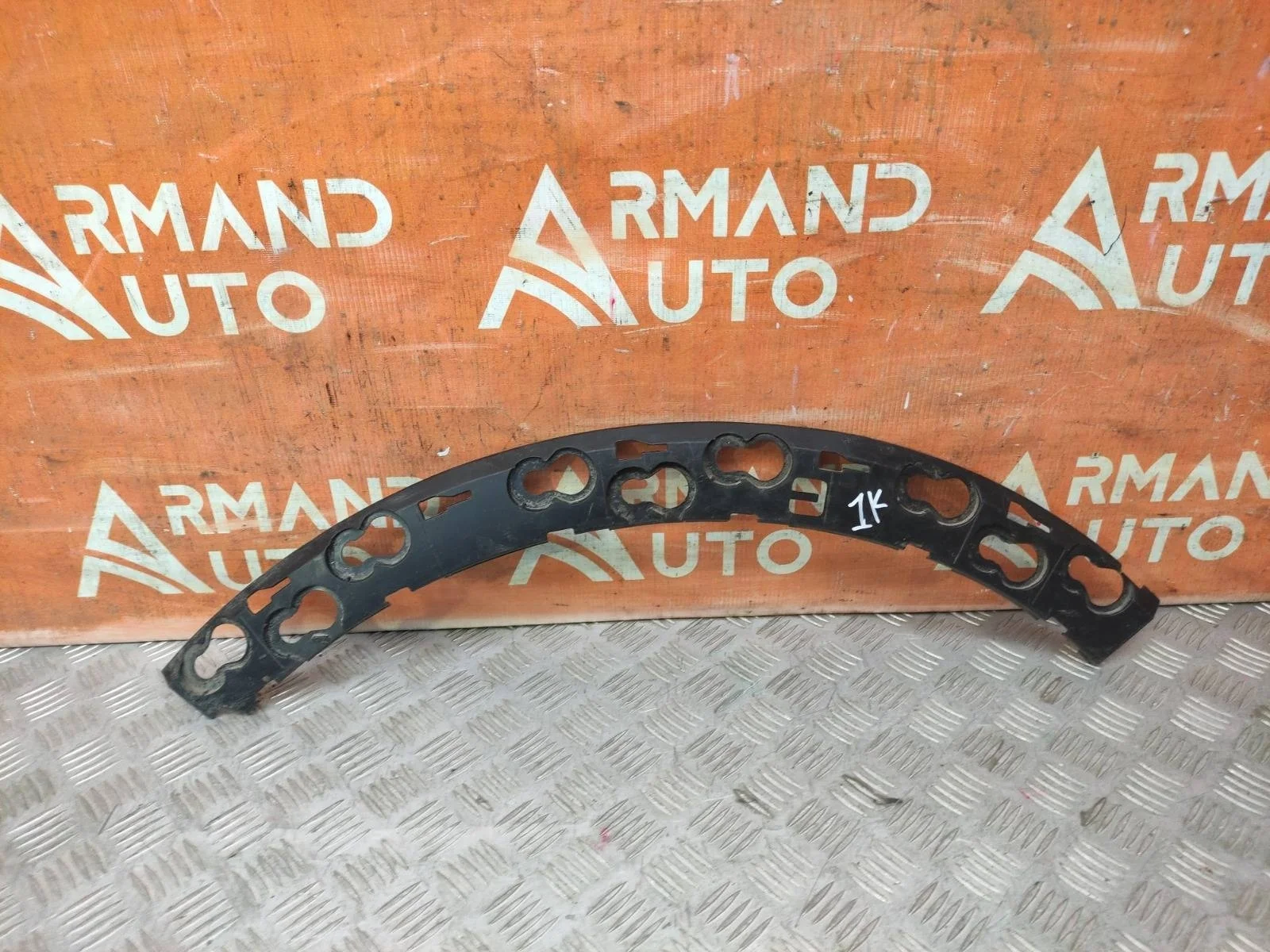 Кронштейн расширителя крыла RENAULT Kaptur 2016-нв