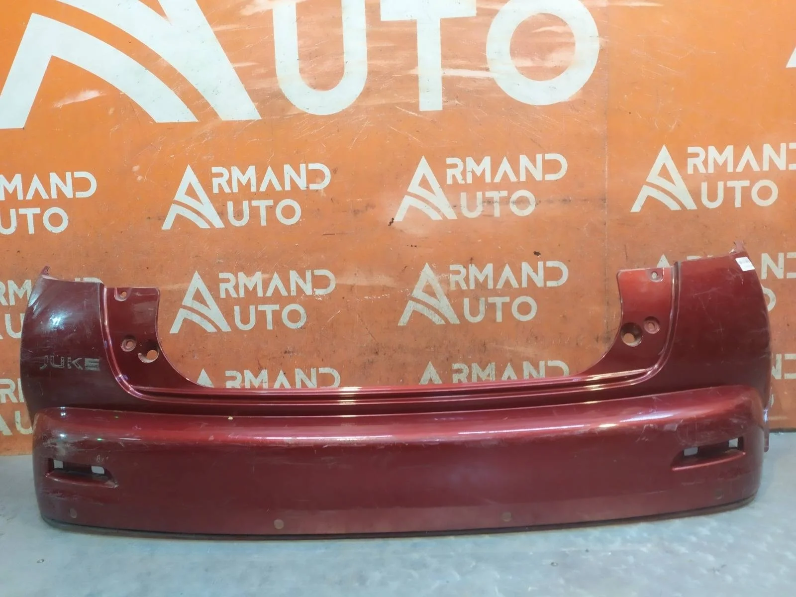 Бампер NISSAN Juke 2010-2014 YF15