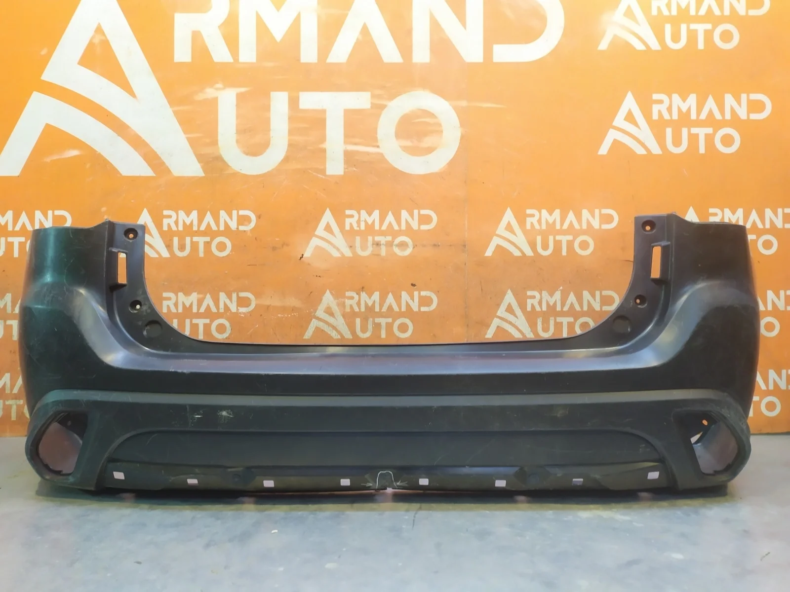 Бампер Mitsubishi Outlander 2015-2018 3