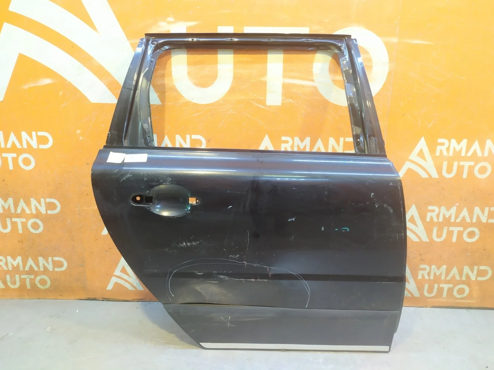 Дверь Volvo XC70 2007-2016